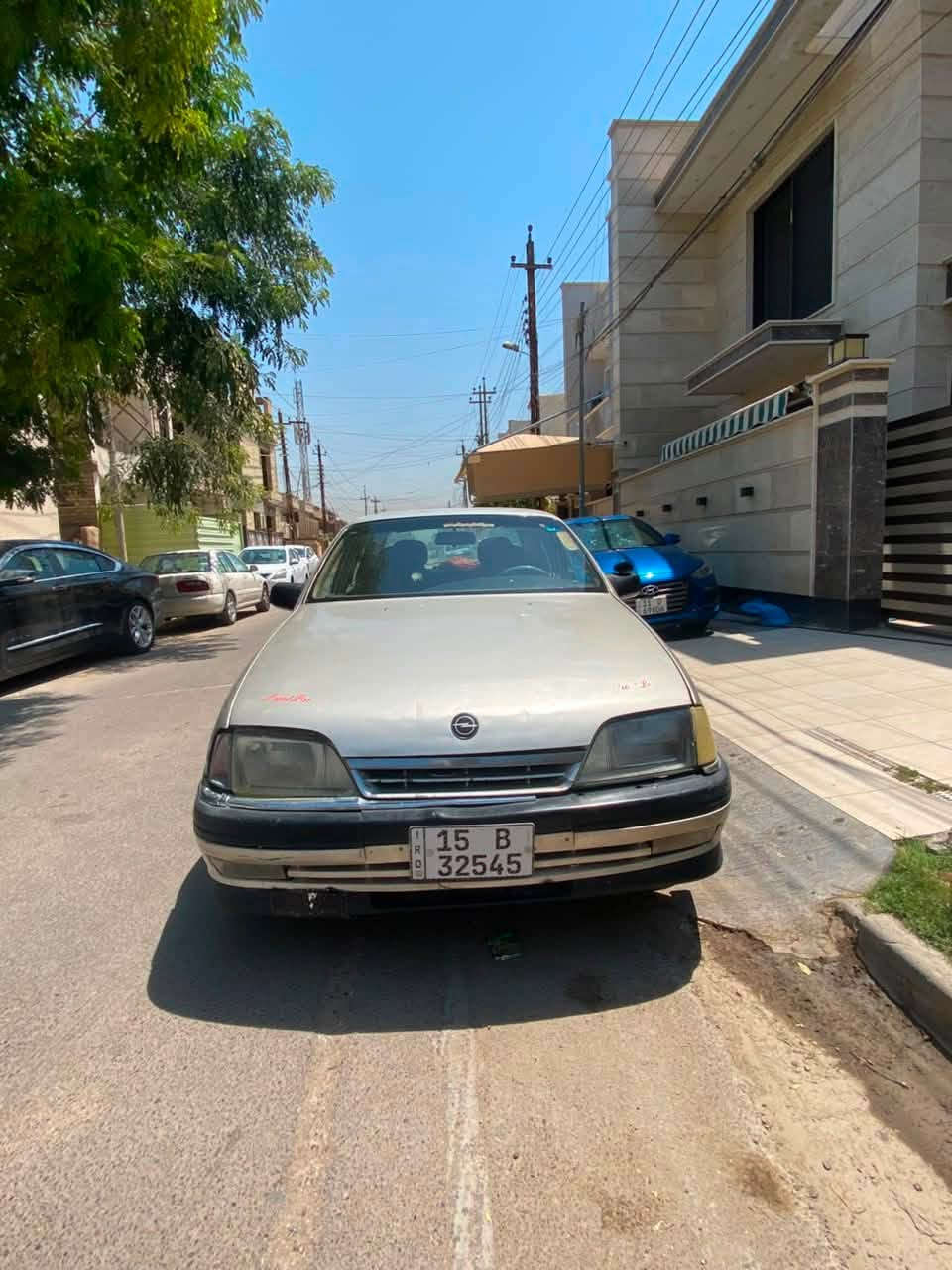 سلام عليكم
اوبل اوميگا مديل 92 رقم انبار الجديد وباسمي للبيع
گير اوتماتيك 
مكينة 2000
گير ومحرك جديد 
صدر جديد 
تخم تاير وباتري جديد 
سيارة كاملة 
مال استخدام متحتاج اي مصرف 

سعر 30 وبيهة مجال بسيط 
*********** رقم 
مكاني بغداد سيدية
ما متواجد خاص فقط عالرقم
