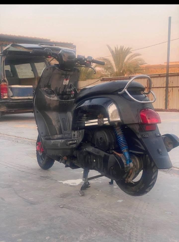 ماكس بوليس (نوزل)
كفالة عامة مكينة ماملعوب بيها الدراجة خير من الله كلشي ماعوزها

مكاني ديوانية شارع 60
رقمي ***********
السعر خاص ول شراي بي خير ويدلل
