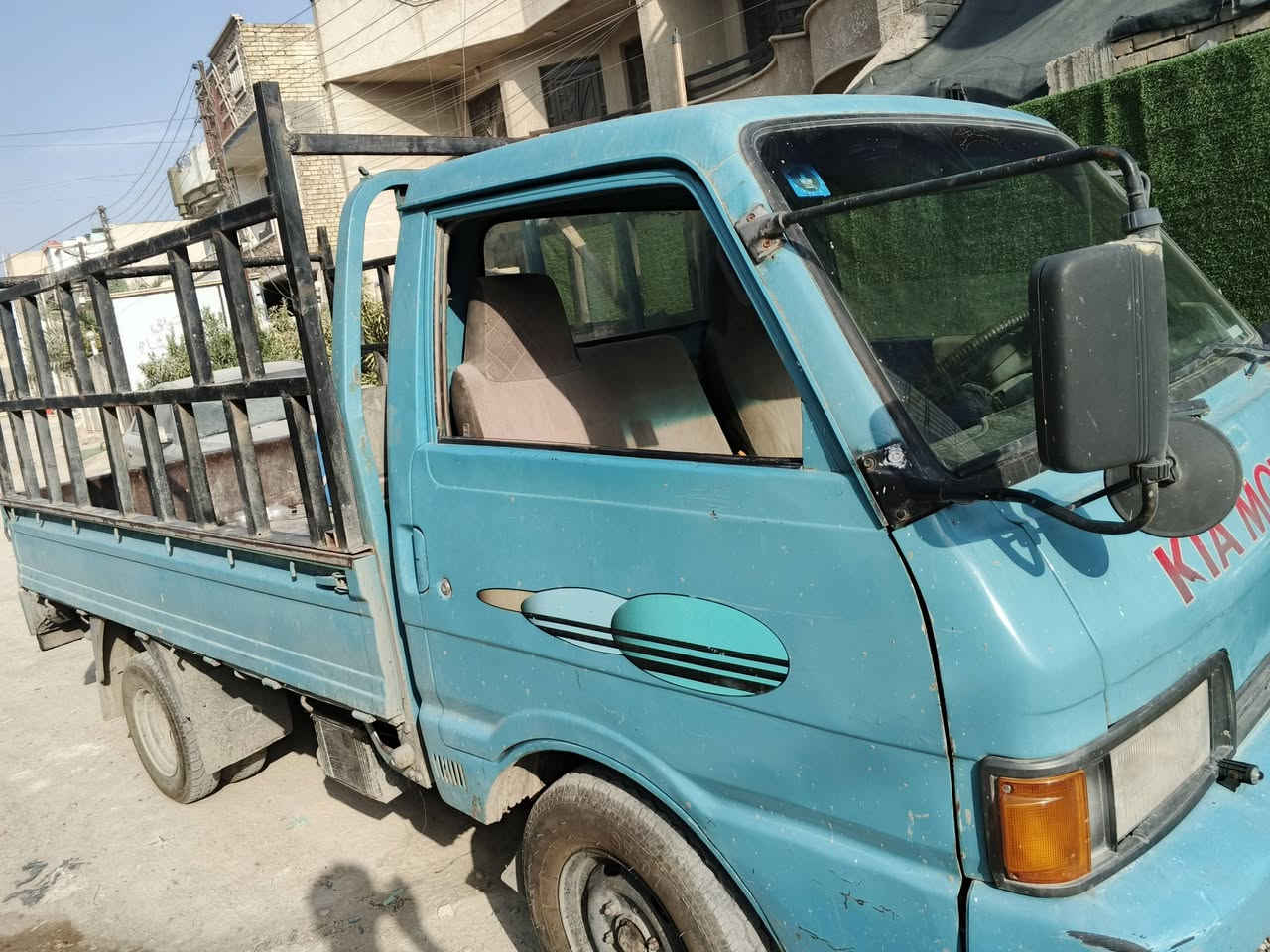 كيه حمل بنكو مديل 94بسمي كير ومحرك نضاف باتري جديد تايرات جدد كهربأيات شغاله سياره خير من الله سعره 50وبيههه مجال ***********
