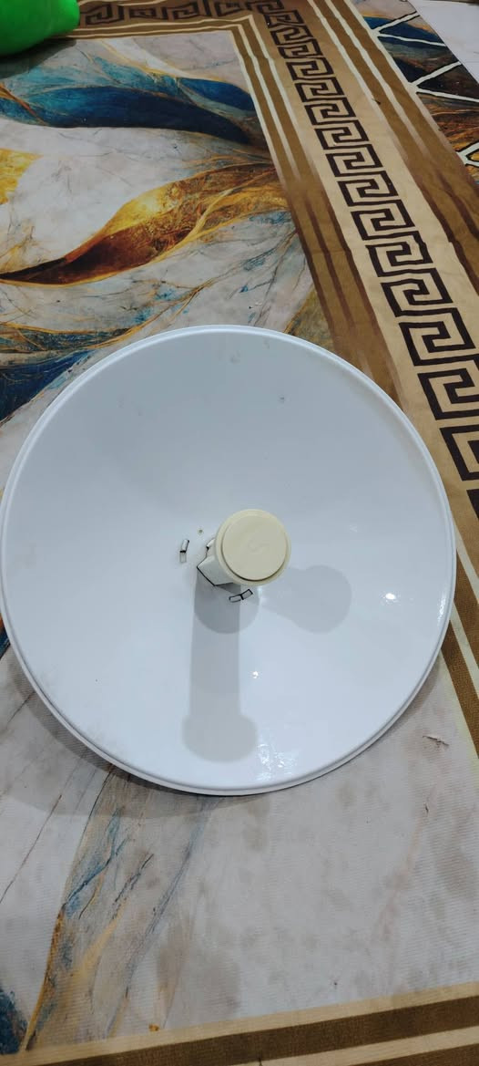 صحن للبيع ستخدام قليل اخو الجديدمكاني الرميثة***********
