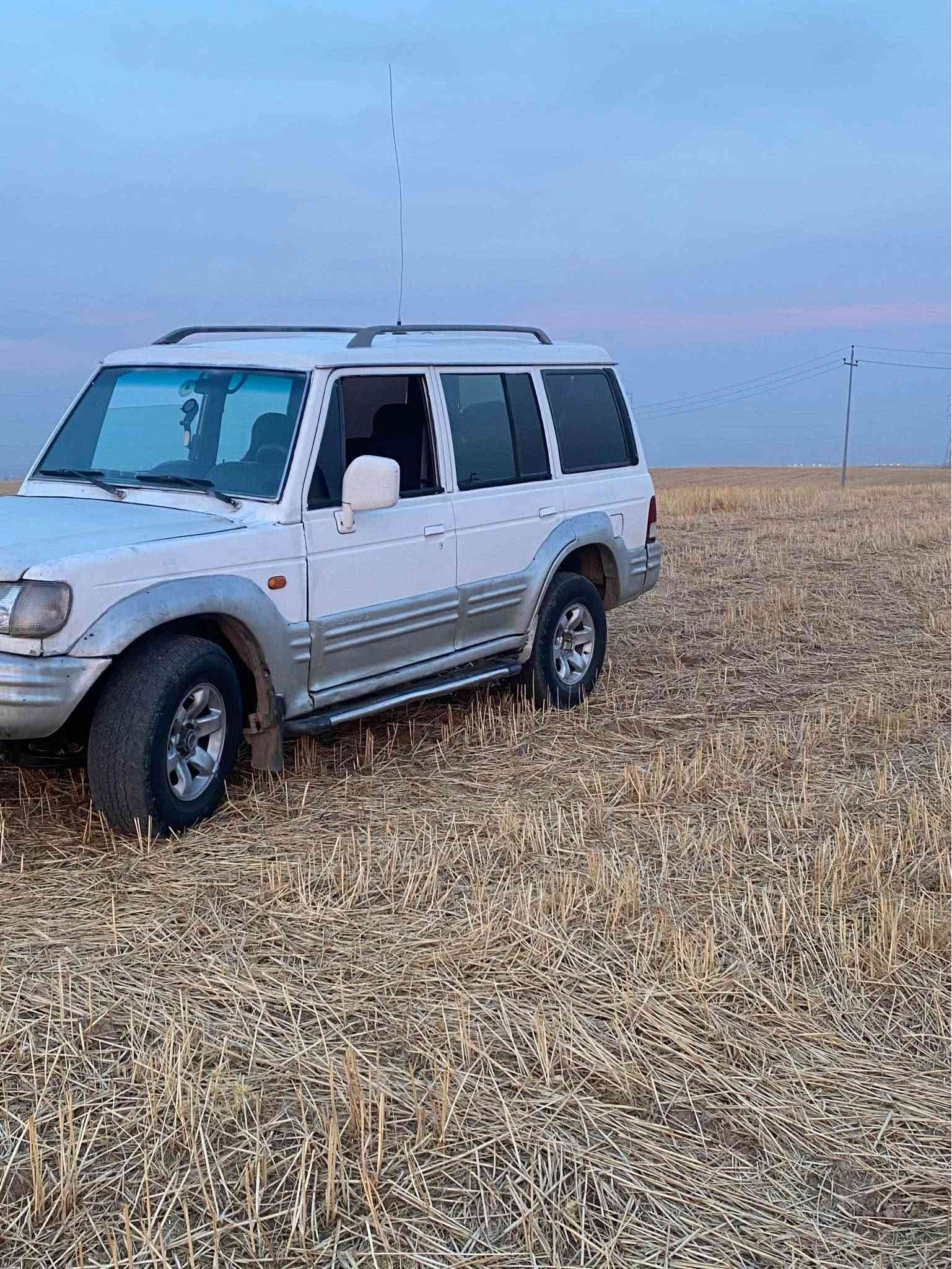 مكينة ٣٠٠٠ • جير عادي • دبل