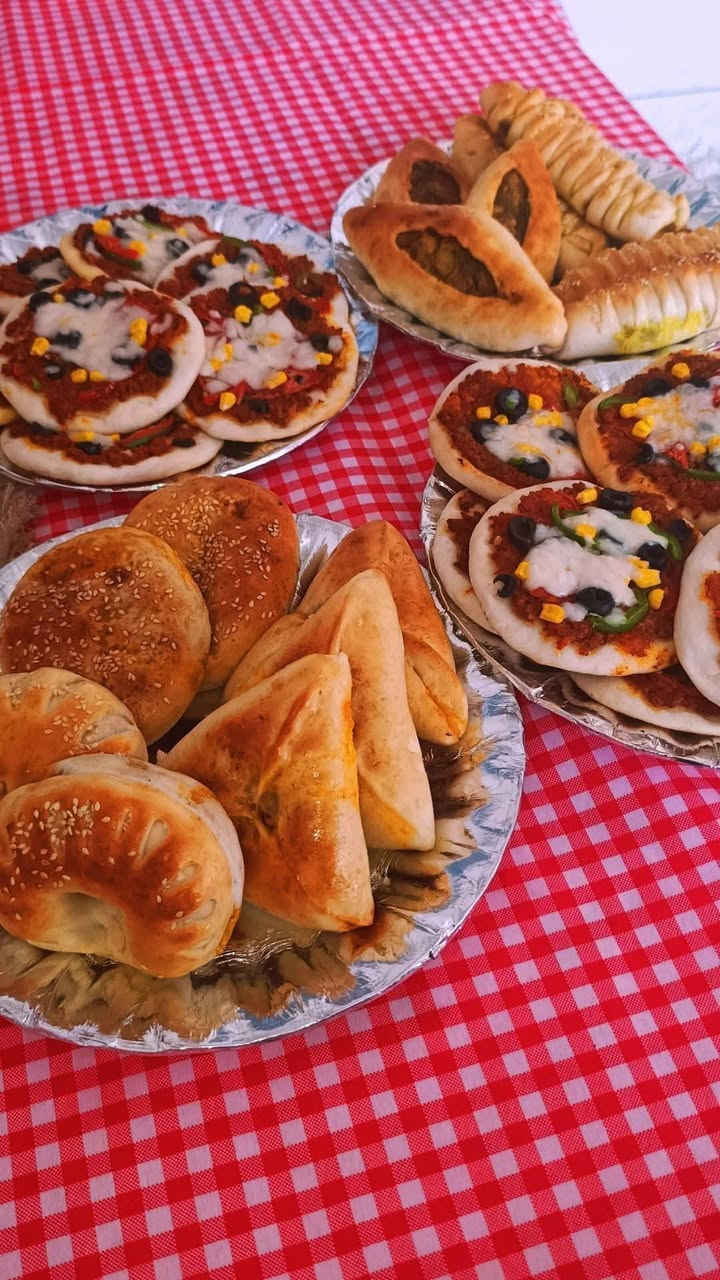 أكل منزلي • معجنات وفطائر • توصيل الجزيرة