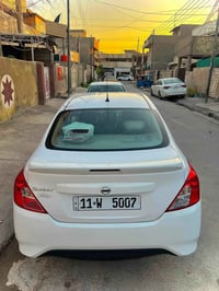 نيسان سني هندي الاصلي 2024 مكفوله كير و مكينه و كلشي   بيها طخة وحدة ص...