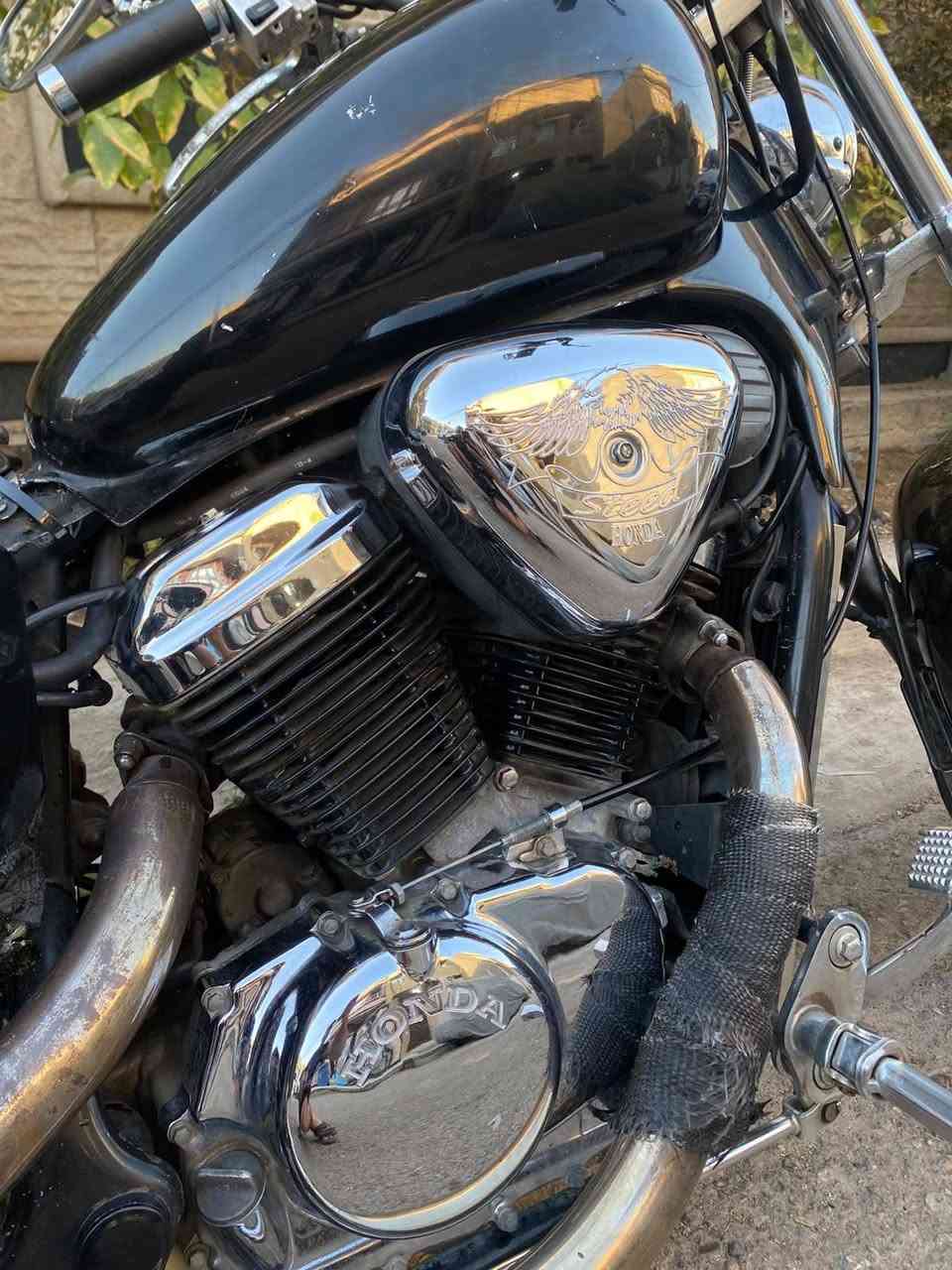 🏍️ للبيع: هوندا ستيد 400 (ستايل ببر) 🏍️
​✨ التفاصيل والحالة:
• النوع: هوندا ستيد 400 cc (Bobber).
• النظافة: الدراجة نظيفة وحلوة ومعدلة ستايل ببر.
• النواقص: تحتاج فقط ترتيب (إشارات + باك لايت خلفي + كَشن خلفي).
​📍 العنوان: بغداد - الكاظمية.
💰 السعر: 1,250,000 (مليون وميتين وخمسين ألف دينار).
📞 للتواصل والاستفسار: [***********]
