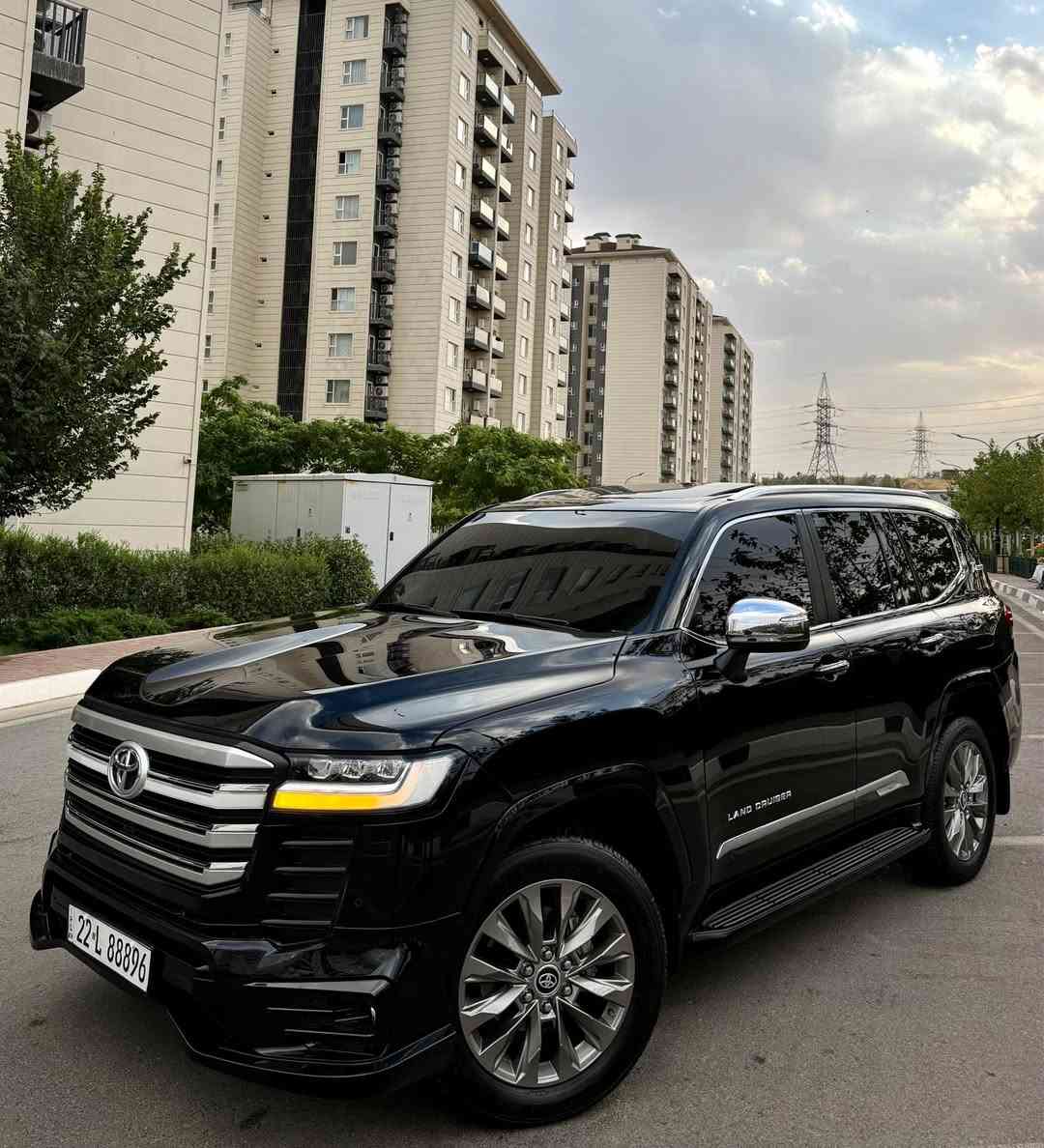 toyota land crusir_2022_VX_ 62,000k

اللَّهُمَّ صَلِّ عَلَى مُحَمَّدٍ وَعَلَى آل مُحَمَّدٍ
أخت زيرو بل كارتون سياره 📦📦
ماشاالله تحدا شرط ماكو هيج نضافطها
(تويوتا لاندكروز _VX_ LMITED)
سياره زيرو شريكه ساز باب اولا 
سياره (6 ) سلندر تنفص تبيعي

🔷 ملاحظه سياره بدون مراوص
🔷تويتا لاندكروز موديل (٢٠٢٢) شريكه ساز
🔷سياره مواصفات (VX)..(LMITED)
🔷سياره (٣) شاشات _ (٦) سلندر   
 _ سياره ماشيه (62,000) الف كيلو
🔷مكفول كفاله عامه دعاميه لي دعاميه مكفول بدون صبغ بدون بارد بدون شخط 
مكفوله كلشي شرت علي وزع شريكه 

🔷سياره گير محرك بشرت مامفتوح كل يشرت

🔷سياره ماشيه 62,000 الف كيلو حقيقي
🔷4 اطارات و ويل جديد شريكه 
🔷سياره داخل بيجي كوشنات جلد

🔷مواصفات سياره 
(كوشنات جلد _ شغال عن بعد
_ كاميرا _ كوشنات تدفيه _ سماعات JBL 
٣ شاشات بيلادي _ وايرليس شحن _ كوشنات خلفي تدفيه _ كوشنات خزن  _  نيظام eco _ سلايت _ النزلاق _ثلاجه _ زينون _ حساسيه الديك المؤخره مرايات _)

🔷سنويه هزه كل جديد مباشر حول

🔷• نظافه ١٠٠٪ كامل سيرڤس بدون نقص و

🔷مكان سليمانيه
🔷سعر (648$)
🔷رقم . *********** السليمانية, العراق

