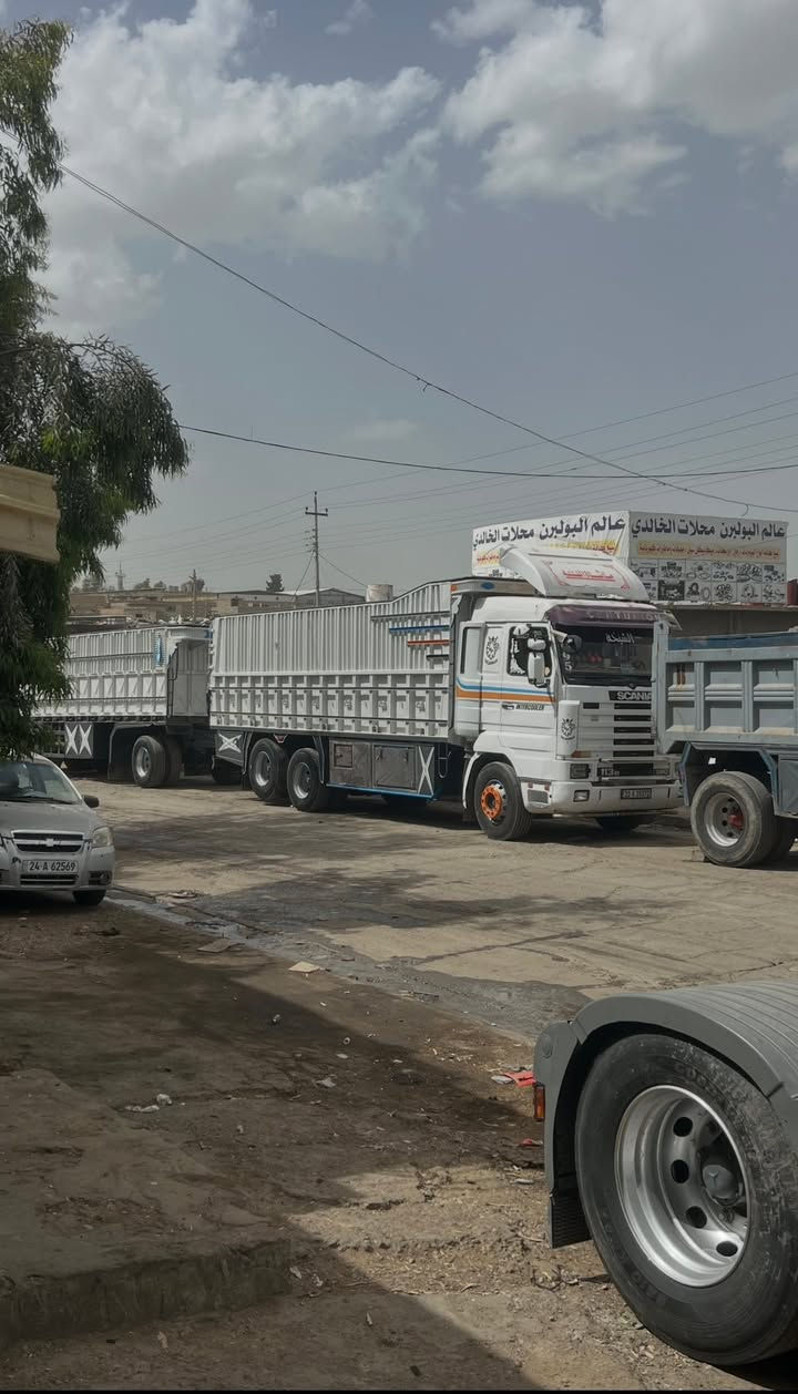السلام عليكم ورحمة وبركاته /سكانيه 113للبيع رقم اربيل طخم تاير سياره خير من الله ما يعوزها برقي كبل عل شغل اي ستفسار اتصل عل رقم ***********/  *********** رجأن الي مو شراي لا يخابر
