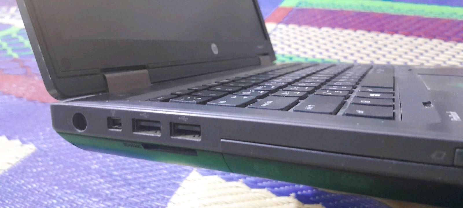 لابتوب HP windows 7 (الجيل السابع) نظام ويندوز سبعة{النظام محدث لـWindows 10}

حاسبة بحوث جامعية + نسخ وطباعة 
ذاكرتها 4GB والذاكرة الشاملة{عشوائية-رئيسية} 104GB
المعالج:- A6-3410MX APU 

سعرها 300 وبيها مجال

العنوان:-بغداد الشعلة