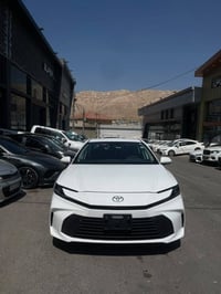 كامري LE • هايبرد • زيرو ٣٠٠٠ كم