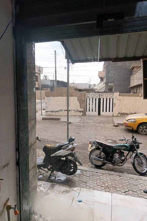 محل حلاقة • للبيع • سعر مناسب