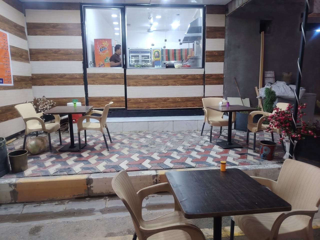 بيتزا ولحم بعجين إكسبرس العنوان شارع أبو ٣٠ قرب حسينيه الهواشم تشرفونا
يتوفر لدينا
بركر دجاج
صاج دجاج
بركر لحم
بيتزا بكافت أنواعها واحجامه
صاج ايطالي
لغم بركر
فنكر
يتوفر لدينا خدمة توصيل كل مناطق الفجر ماعليك بس تتصل ***********
