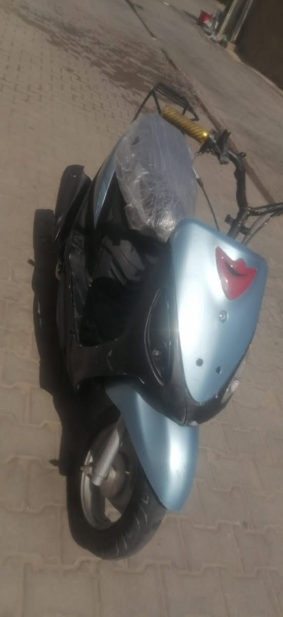 السلام عليكم دراجه ماكس منغولي مفتوحه مره وحده عليها كلجات و قايش جديده و صالنصه رياضي بريك خلفي جديد و امامي يحتاج يده فقط الدراجه نكره ابيع هل موجود السعر 300 و بيها مجال للشراي بيها نواقص بسيطه مثل اشاره اليمنه و دشبول بس من ناحيه مكينه كامله مكمله و مسحوگه و جهازه الاستفسار ***********
