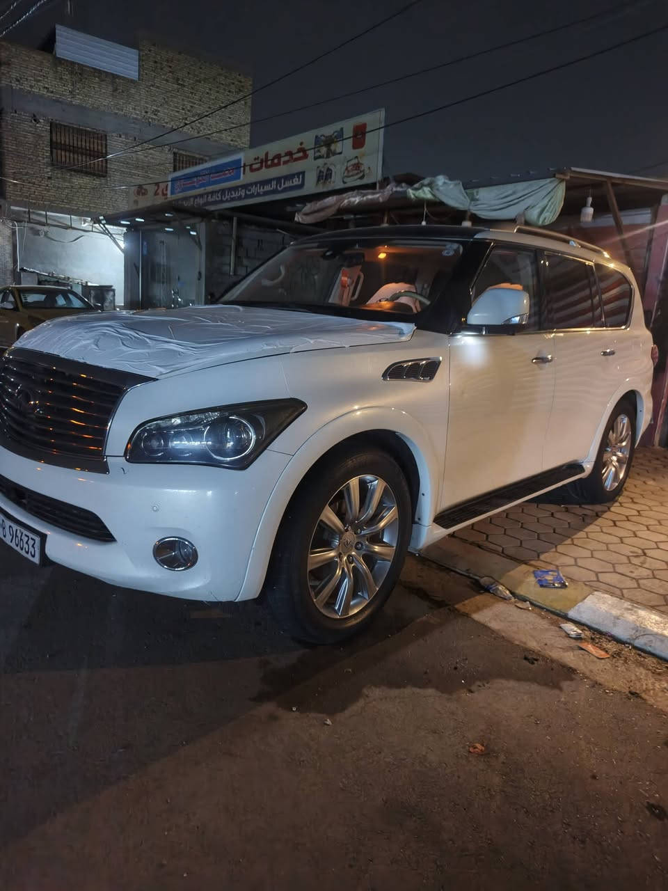 للبيع أو مراوس
نيسان انفنتي Qx56 موديل 2011 رقم أربيل مميز السيارة كفالة عامة من الضربة والصبغ
السيارة فول مواصفات شتريد بيها 
ماشية تقريباً 150 
السيارة بحالة الوكالة كلها على وضع الشركة ماملعوب بيها أبد
لكن صار بيها مشكلة بالمحرك ابيع طافية علمود لا اتعبني ولا اتعبك 
السيارة جاهزة من كلشي تخم تاير حدادية منظومة تبريد منظومة بانزين ماعايزها أي شي 
سعر السيارة 130 وسعرها مناسب ماكو هيج سعر
ومكانها ب الديوانية 
وهذا رقمي ***********
