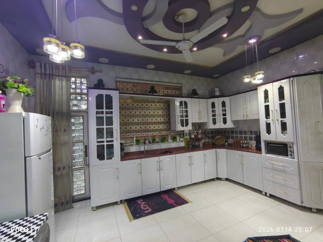 بيت بل سياسيين 200 متر مطلوب سكان فول طابقين قريب على شارع العام الاستفسار تصل ع ***********
