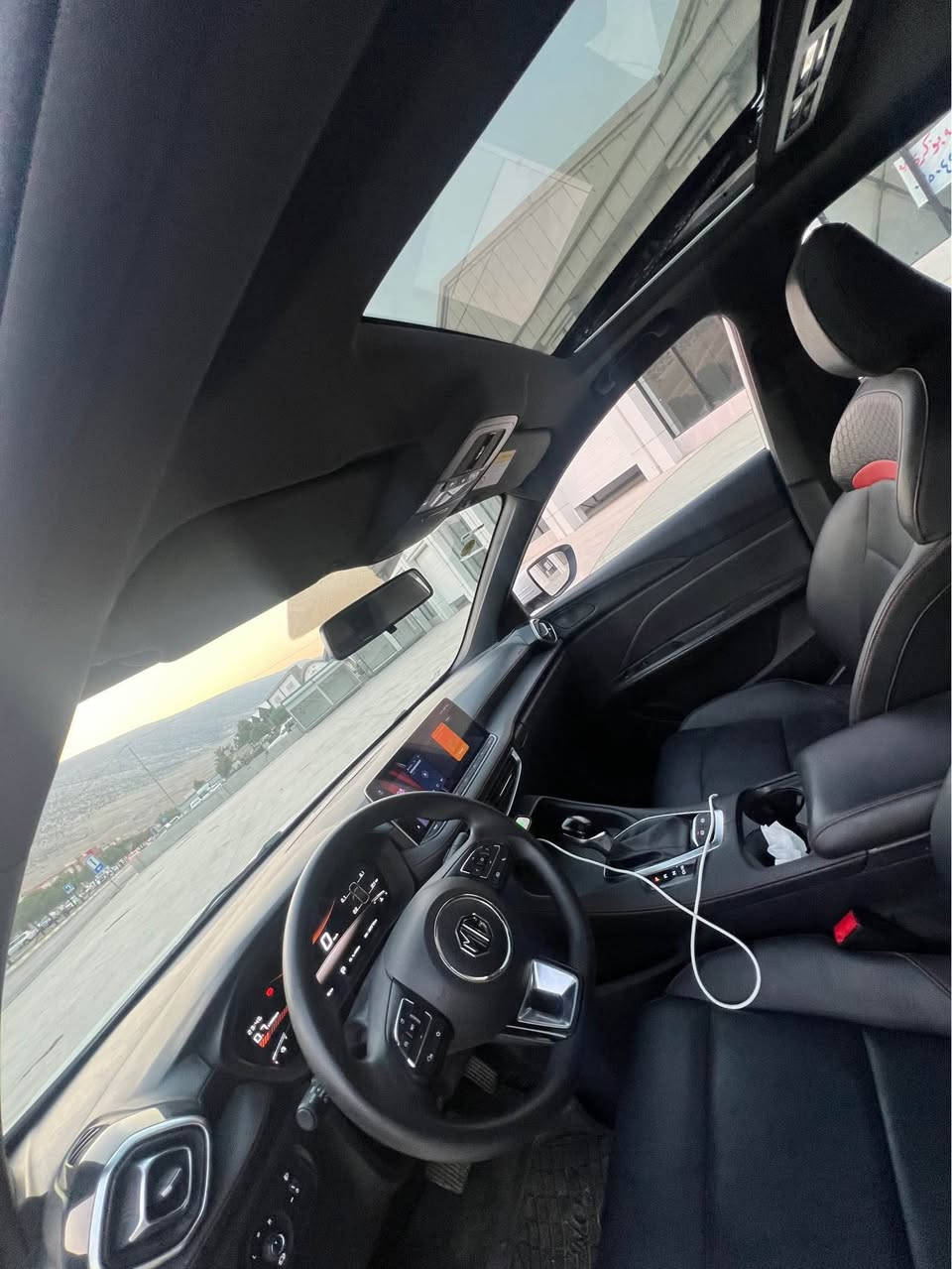 Mg gt 2025. 22-000km. سياره كه تنها بونيت بوياخ بي ناوگرتن.  ناونيشان سوران. *********** سوران, أربيل
