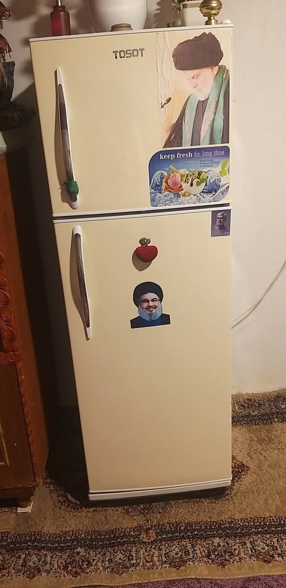 يالله سلام عليكم ثلاجة توسوت استعمال 3 اشهر فقط بعدهي لزكات شركة لله شاهد مطلوب ومستعجل عله بيعه سعره 350 محتاجهة وبيعها مستعجل قيم بما يرضي لله 

مكاني زبير قرب صيطرة الفيحاء ***********
