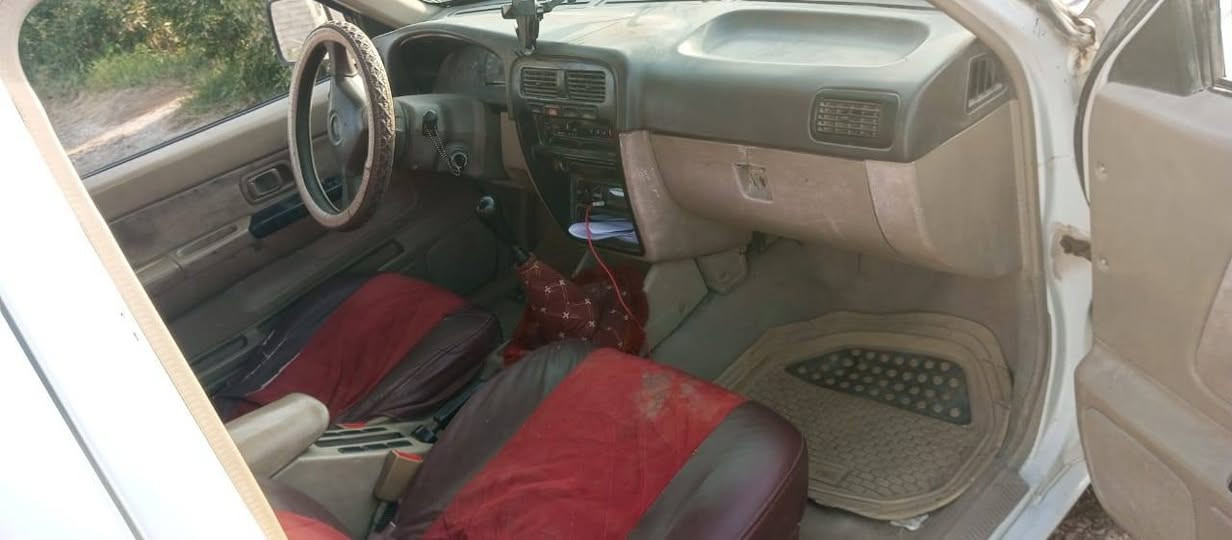 السلام عليكم ورحمة الله وبركاته 
سيارة نيسان للبيع  تجميع صيني دبل قماره  بخاخ  محرك وكير واكسل جديد موديل 2013 انبار مكفوله من الصبغ تخم تاير  سنويه جديده لل2030  السعر 85$ وبيها مجال مكانها بغداد الرضوانيه 
 للاستفسار الاتصال على الارقام التالية 
***********
***********
