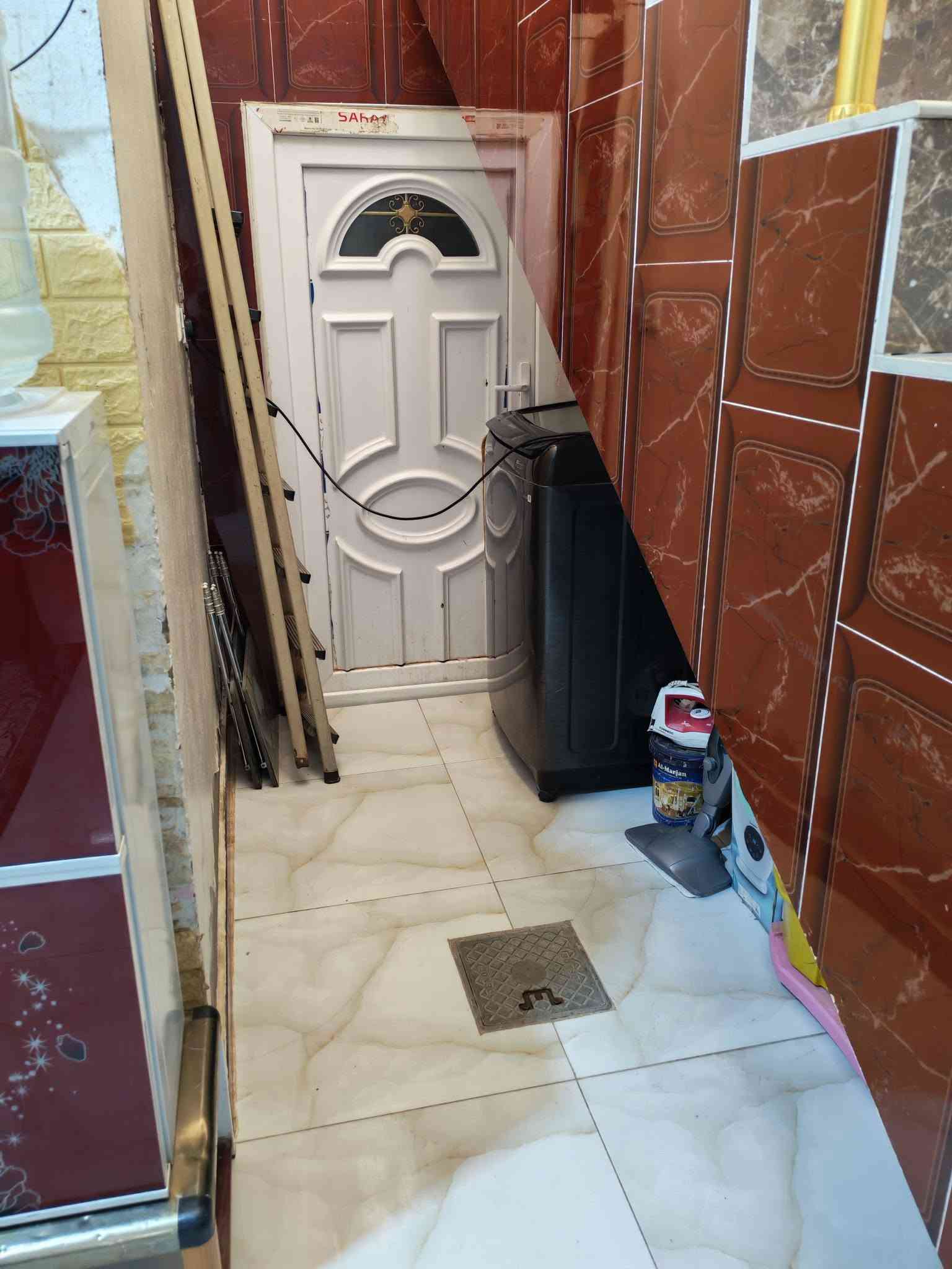 📐 المساحة: 125 متر
📏 الواجهة: 9 متر
📏 النزال: 14 متر
🔹 يتكون البيت من:
براني
غرفة
هول
صحيات
ساحة
📍 موقع مناسب في حي الزهور
💰 السعر: عند الاتصال والاستفسار
للمهتمين، يرجى التواصل للاستفسار عن التفاصيل والمعاينة.
***********
