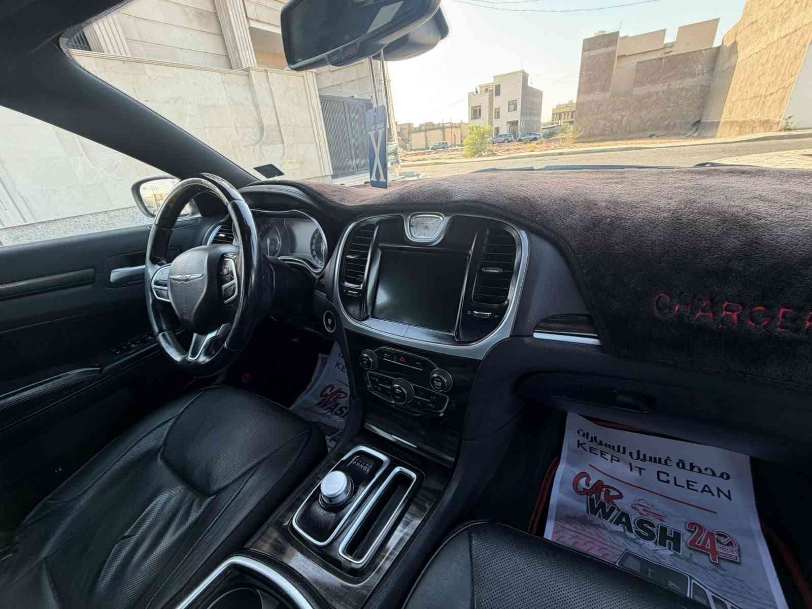 كرايسلر أوباما 2015 سنويه جديده تحويل ثاني يوم حادث بنقد وچاملغ وچاملغ خلفي كلير من امريكا جاهزه السياره تبريد حداده جاهزه السعر158$ مكانه كربلاء  الشراي  يتصل***********
