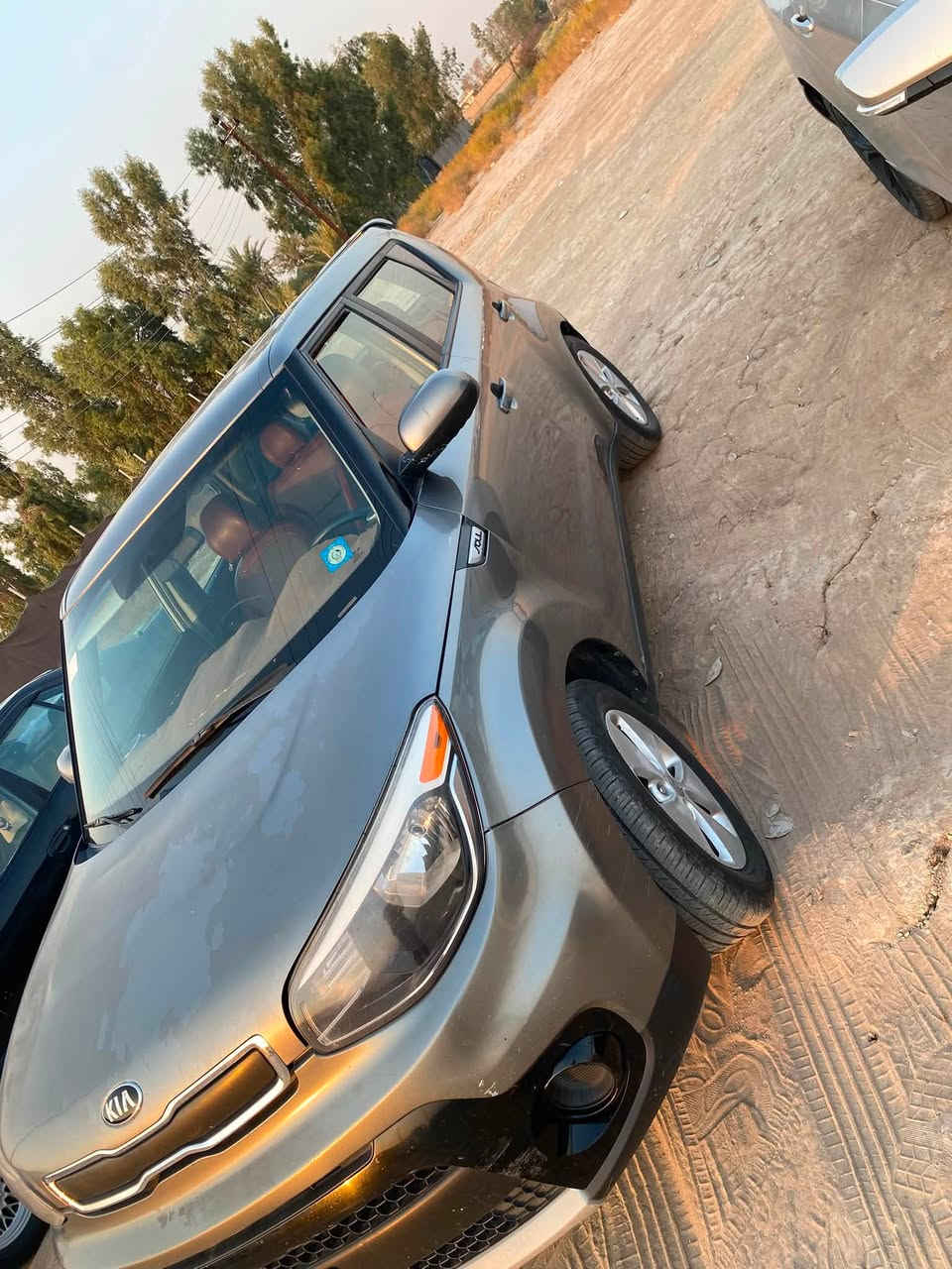 كيا صول ٢٠١٦ 
محرك ١٦٠٠ جي دي اي

٣ قطع صبغ

وباب سايق تبديل
 
كير مكينه وتبريد وحداديه جاهز

رقم ديالى مشروع وطني سنويه ما نافذه
مكانهه بعقوبه مرات بغداد
 
بيع او مراوس 
السعر ٩٧
او تدفع ٧٠ باقي اقساط

***********
