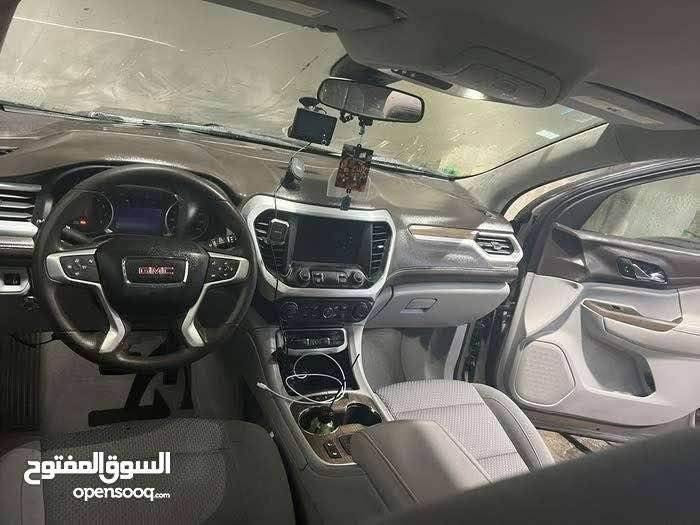 مكلف بالنشر:
جمسي اكاديا موديل 2022  مواصفات SLE محرك 2000 توربو حادثها موضح بالصور  ماشية 135000 قابلة للزيادة السيارة موجودة في البصرة خورالزبير السعر 205 وبيها مجال او مراوس حسب القناعة 
للاستفسار 
*********** البصرة, العراق
