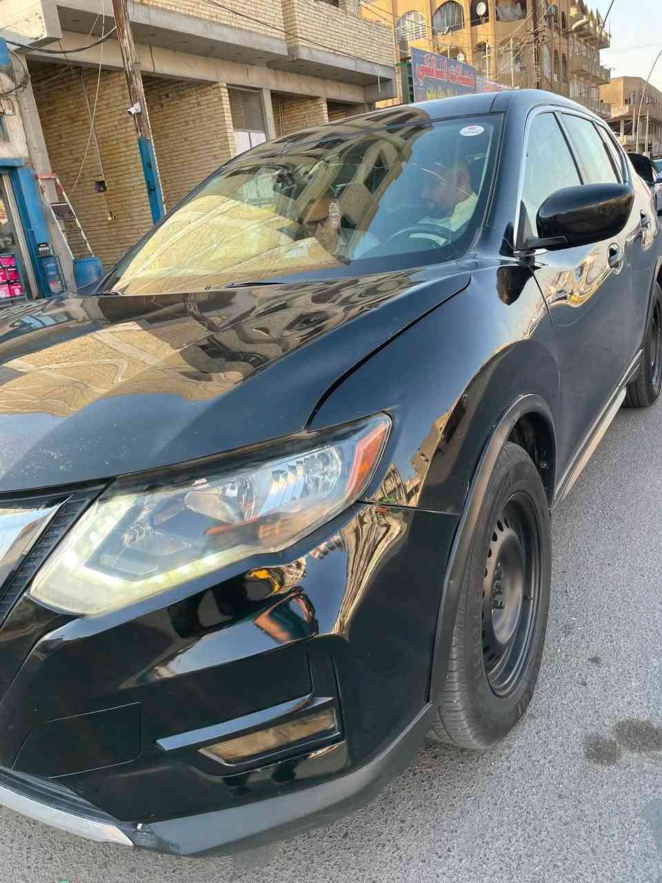 🚨 نيسان Rogue 2019 للبيع 🚨

لون أسود، نظيفة ومرتبة
إدامة كاملة
تبريد ممتاز
مكينة وكير خير من الله
سيارة معروفة باعتماديتها وجاهزة للاستخدام
الضرر موضح بالصوره 

السعر 140
بيها مجال بسيط

مراوس بسيارة جيب أو سورينتو حسب الاتفاق.

العنوان بغداد
📞 ***********
