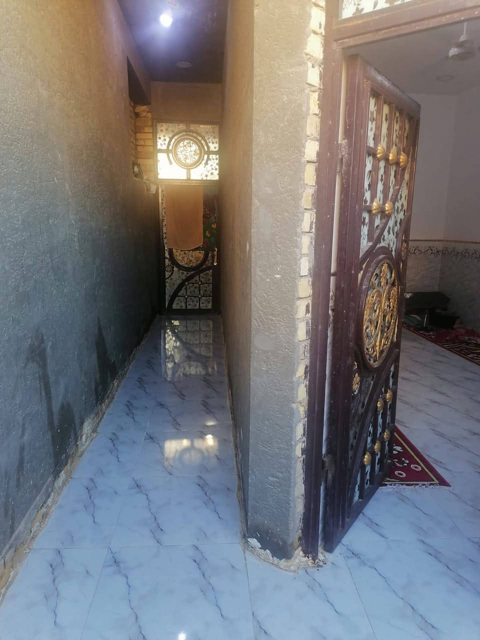 السلام عليكم بيت 100 البيع فلاحيه يم المستوصف***********

