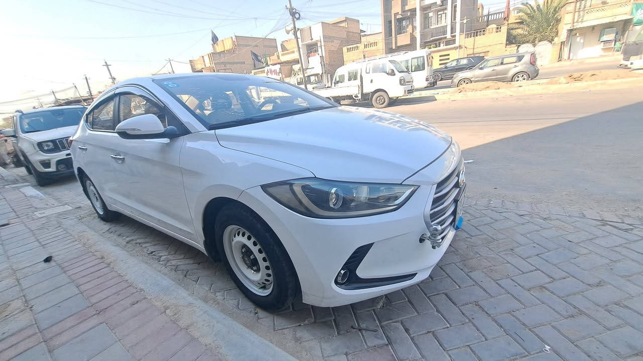 السلام عليكم
للبيع هونداي النترا
 2017 خليجي
1600
 دوش اقتصادية
رقم بغداد بسمي
ماشيه 70 الف 
بيهى بارد بل جاملغ 
الخلفي  علاكد اصبعين
عكس السايق  
وشبر بل باب
اشاير مري
تخم تاير جديد
دوشمه جديد 
تبريد قطعتين 
شاشة +كامرة 
 اماميه خليفيه 
كير ومحرك كفالة 
السعر،،126مكاني
 بغداد مدينت الصدر   
هاذ رقمي ***********

