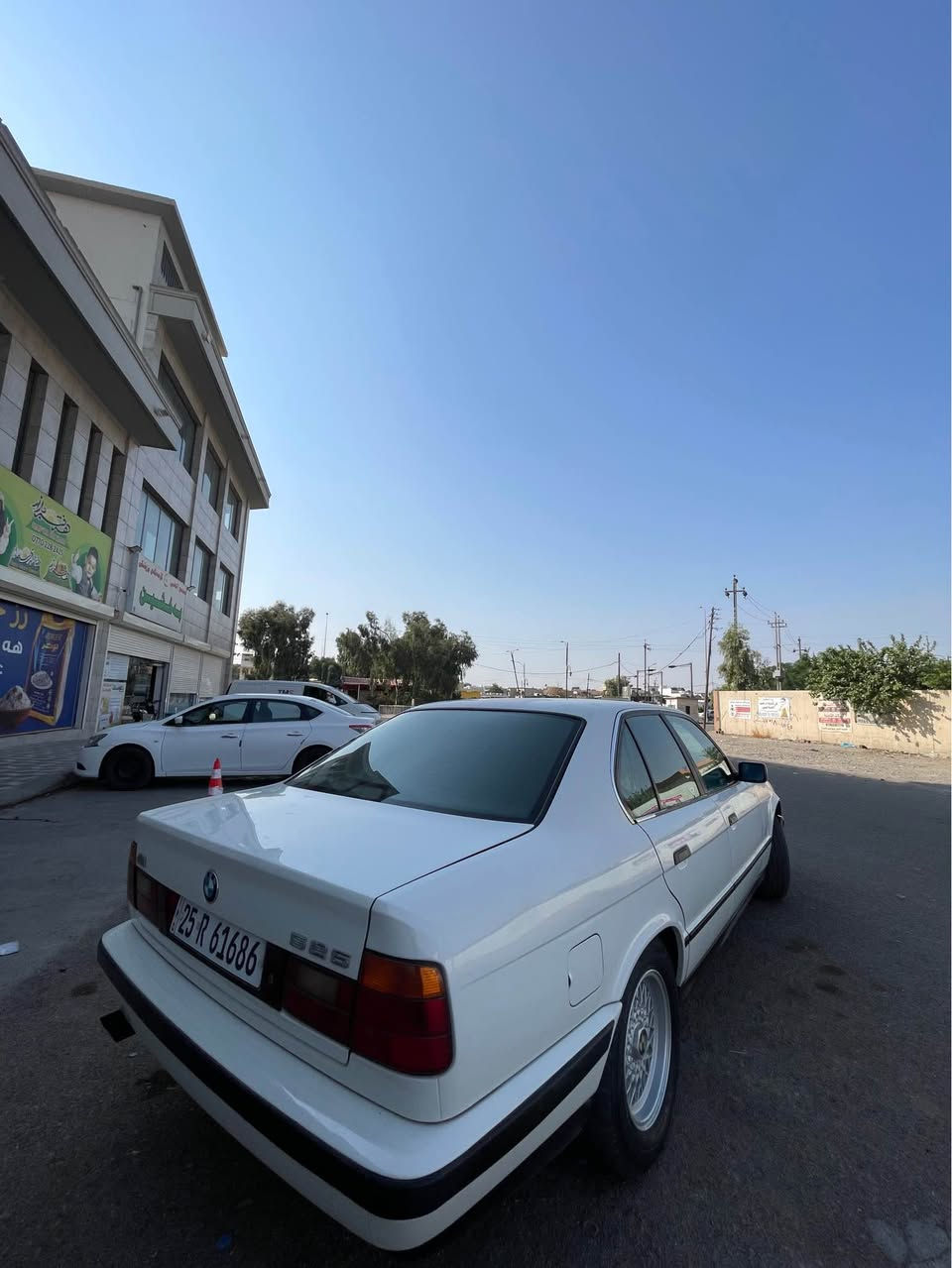 بي ام دبليو ٥٢٥ • ١٩٩٤ • كركوك