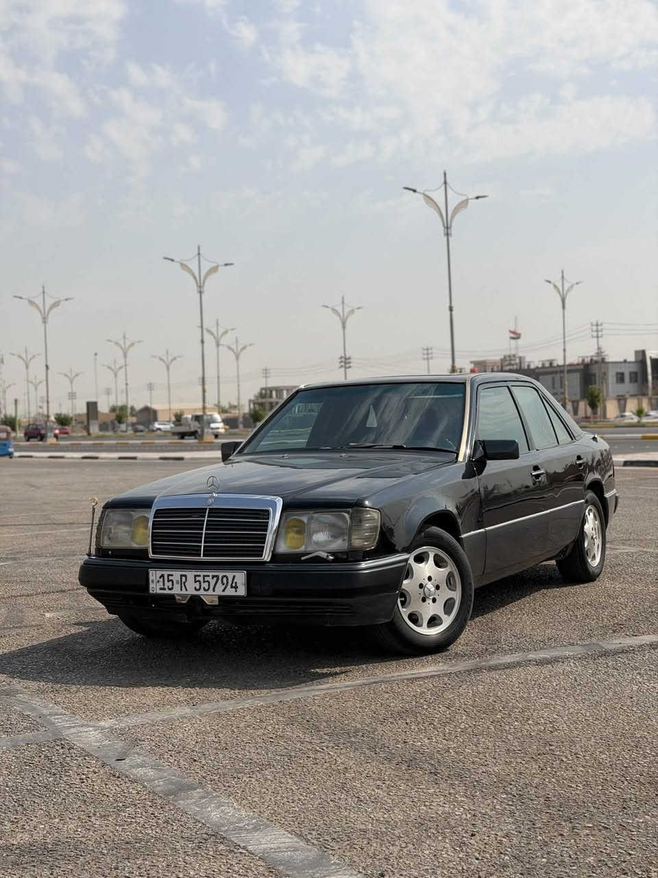 مارسيدس دب 1992
محرك 3000 vvti
كير ومحرك مكفولات 
مصبوغة عام جمالية 
جام كهربائي 
تبريد شغال 
منضومة بانزين كاملة ومنضومة تبريد وكبريسر 20 ستوني شادهن 
السيارة نضيفة وجاهزة 
رقم دولي مشروع وطني تحويل ثاني يوم بـ اسمي 
العنوان : كربلاء 
السعر : 50$
الرقم : ***********
