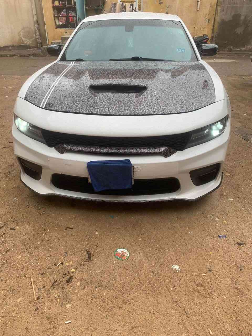 مكلف بلنشر اتصل ع رقم راعيه
جارجر 20 اصل تسجيل جديد Gt 
باسم راعيه صاحب الرقم

‭***********‬

فول مواصفات عدا الفتحه مكينه 3600
ظرر جاملق نفسه مصلح وتبديل بنيد اصلي جاهزه السياره
سعره 200 وبيه مجال البصرة, العراق
