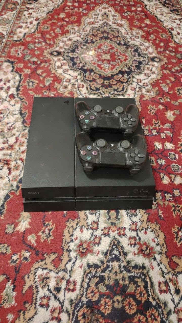 بلي فور فات مهكر نظام 11:00 كامل المواد بيه 6العاب من ضمن الالعاب GTA و بيس و good for و ناروتو ستورم ويجي وياه يوبي اس هوة واليوبي اس يصير سعرهم 275 الي يحب يستفسر +964 788 089 8567 هذا الرقم التواصل
