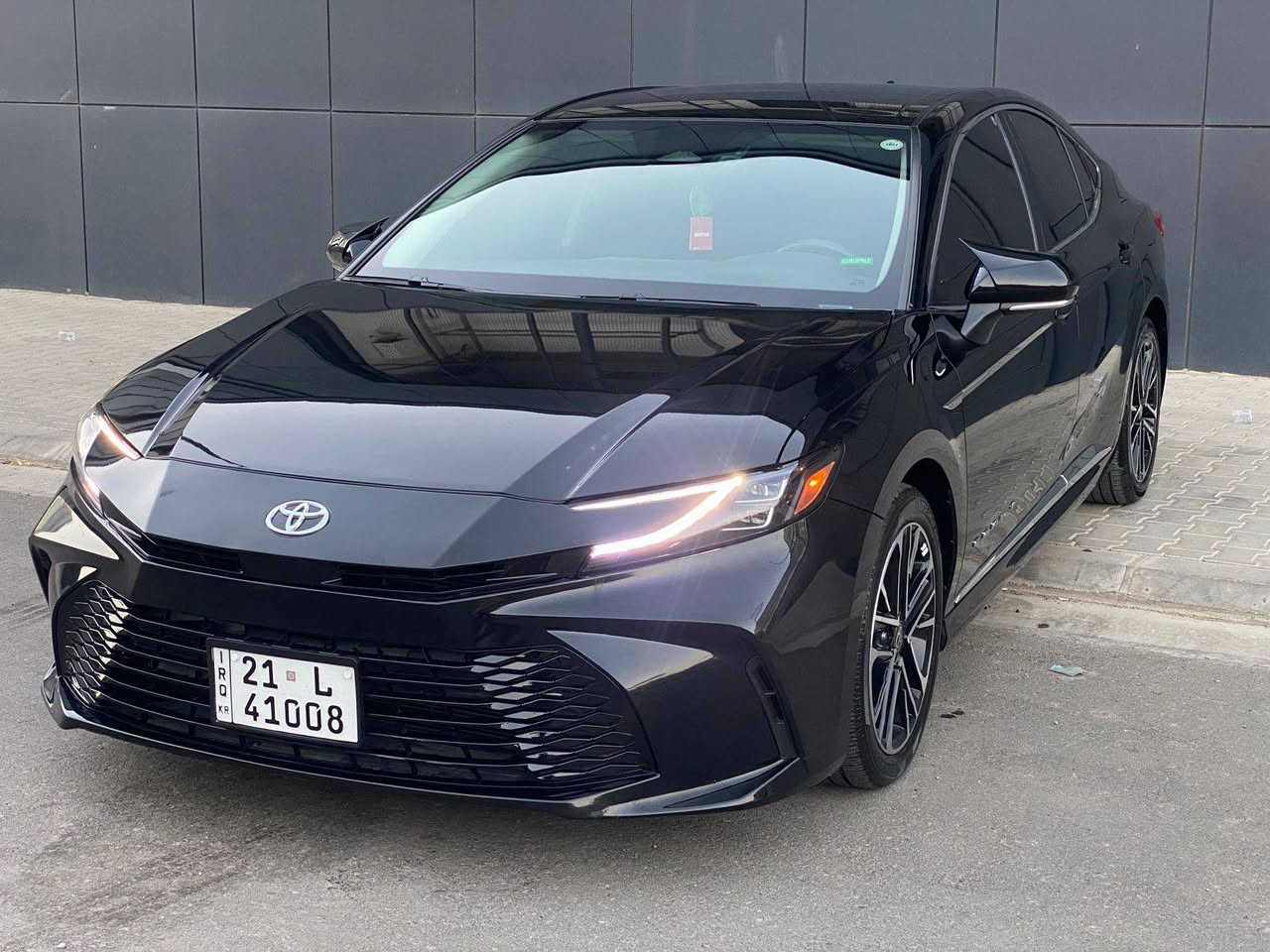 Toyota camry 2025 Xle hev ***********
ڕەنگ ڕەش مواسەفات . بەسمە . ڕاداری پێش و لاتەنیشت خەتی جادە . کوشن جلد و هیتەر و کارەبا . شوێن شەحن . کتابی جام ڕەشی لەگەڵا بۆ 1 ساڵ بەناوی خۆمەوەیە هەموو شتێکی تازەیە . تەنها بۆنێد بۆیاخە ناوی نەگرتوە .
سعری 233$$ مجال شوێن سلێمانی السليمانية, العراق
