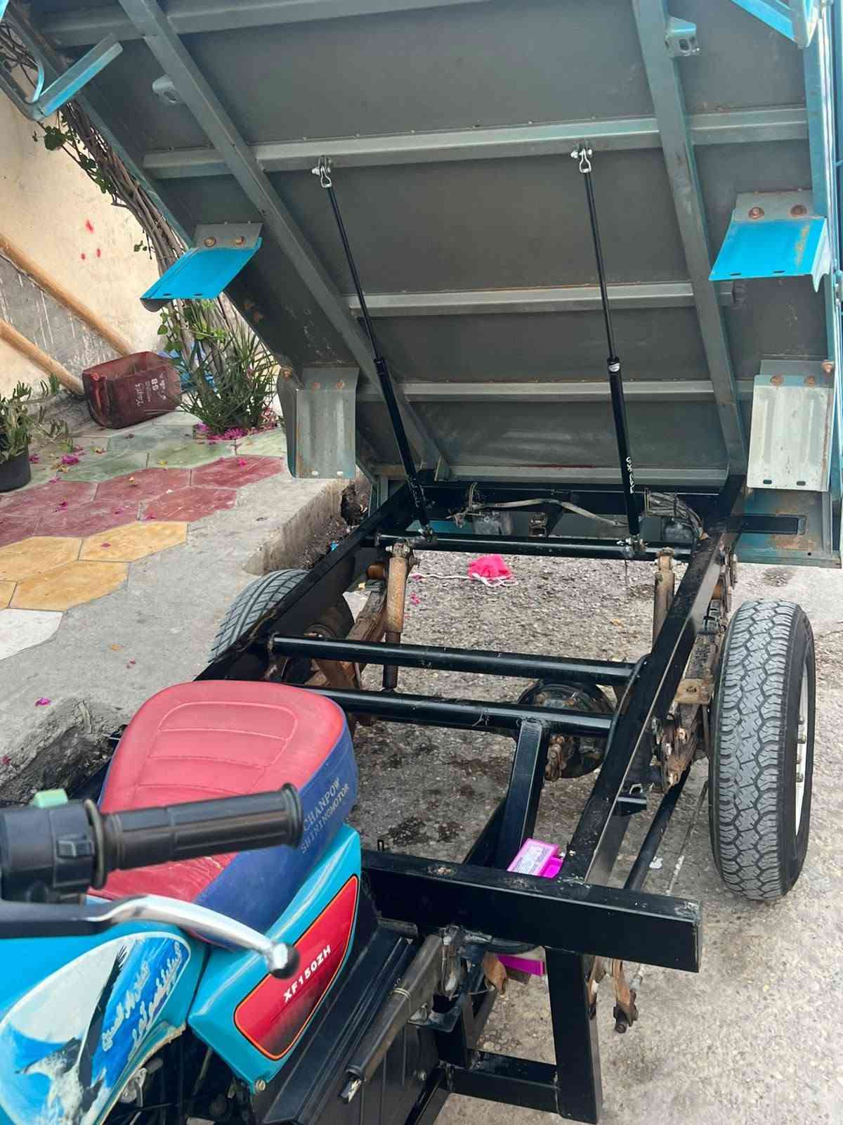 السلام عليكم ستوته جمره فحل مديل 23 كفاله عامه رقم انكليزي تحويل ثاني يوم السعر 3 ملاين او بيها مجال قليل العوان ناصريه سوق الشيوخ ***********
