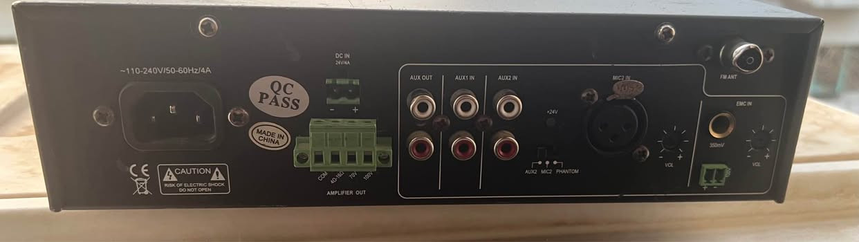 MP120UB Mixer Amplifier
FM USB Bluetooth ￼
مضخم صوتي مفيد لك الاستعمالات 
السعر ١٥٠ الف 
مستعمل 
ملاحظة لايوجد توصيل بغداد, العراق
