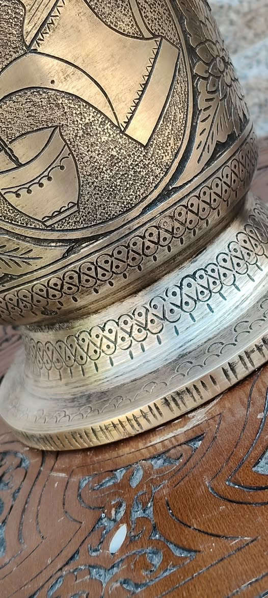 دلة • ٢٥ سم • وزن ١٣ ونص