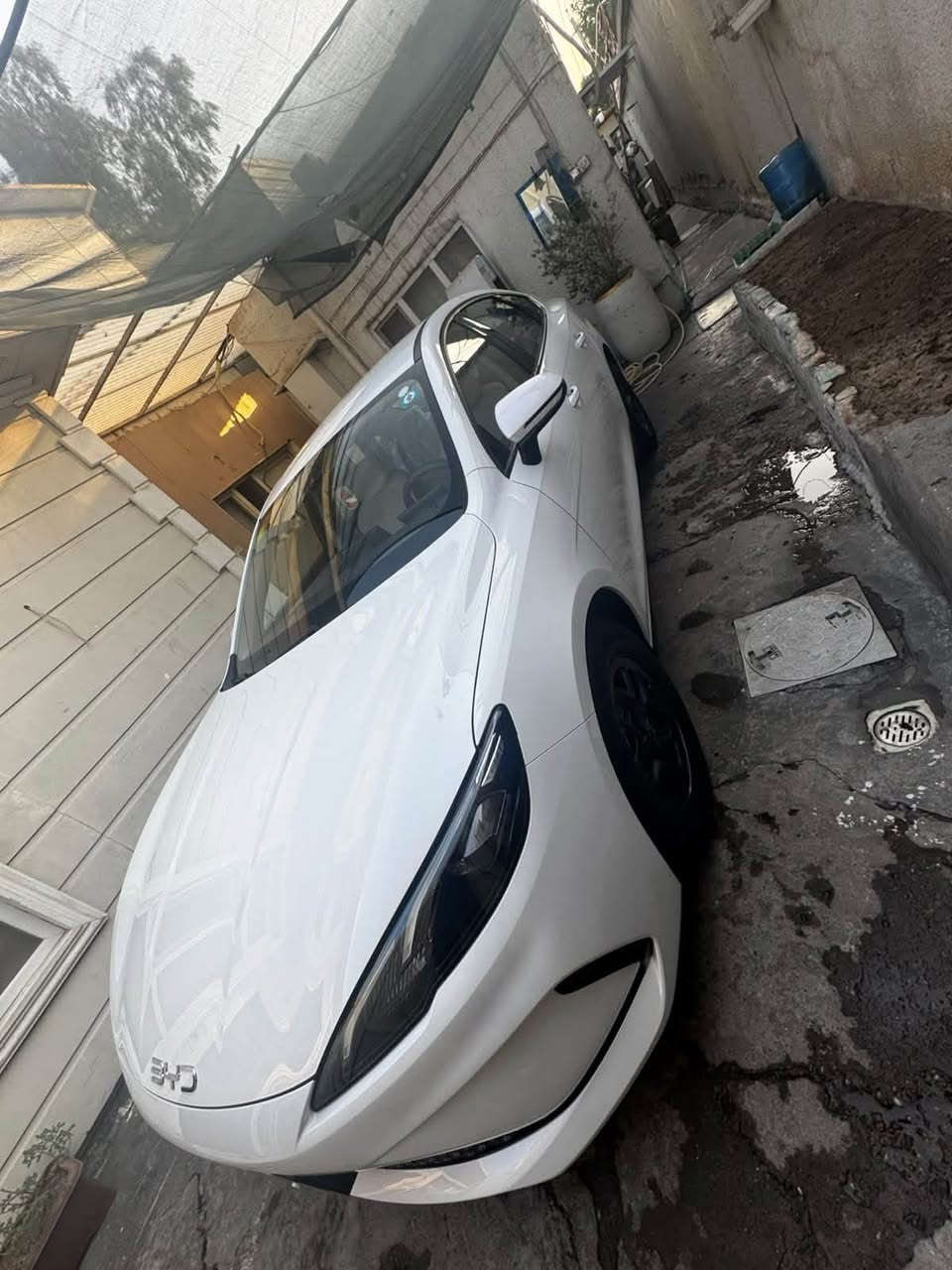 سلام عليكم  سيل5اخت الزيرو مكفوله من الشخط كفاله عامه نضافه السياره1000/100تجي بعينك شوف وهاي الصور كدامكم كامل ملحقات حوضيات سويج كرت انطيك جاهز ونضيف دنار متصرف عليهه ماشيه7000كليوسعرهاا ارخص مہن السوك
*********** 
السعر21900بي مجال بسيط
