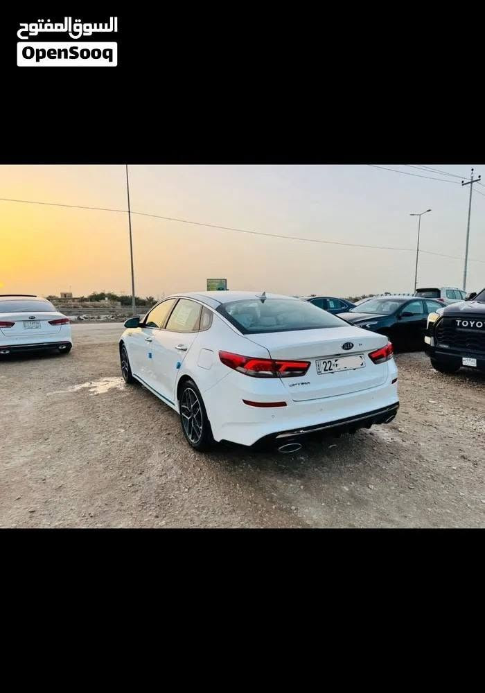 السلام عليكم
اوبتيما خليجي 2019شكل 20
فول عده لفتحه
بصمة تشغيل 
بصمة دخول ذكي 
شاشه كار بلي 
شاشة اعطال وسطيه 
مري شفط
مرايه وصطيه تعتيم 
تبريد مناخي 
تبريد قطعتين 
لايت ثلجي
لايت دوار معه لستيرن 
بك لايت لد 
ويل كب sprt
ثلاث وضعيات قياده سبور، ايكو، وعتيادي 
تبريد ثلج بلادي 
مكينه 2400دوش
مكينه كير برغي ممفتوح بيه 
حداديه بلادي 
تخم تاير اصلي 
غرفه جديده
سنويه وهزه جديده بسمي ماداور أو وكاله 
السعر 185وبيه محال للشري 
***********الديوانيه

نص مكتوب في الصور:
- السوق المفتوح OpenSooq