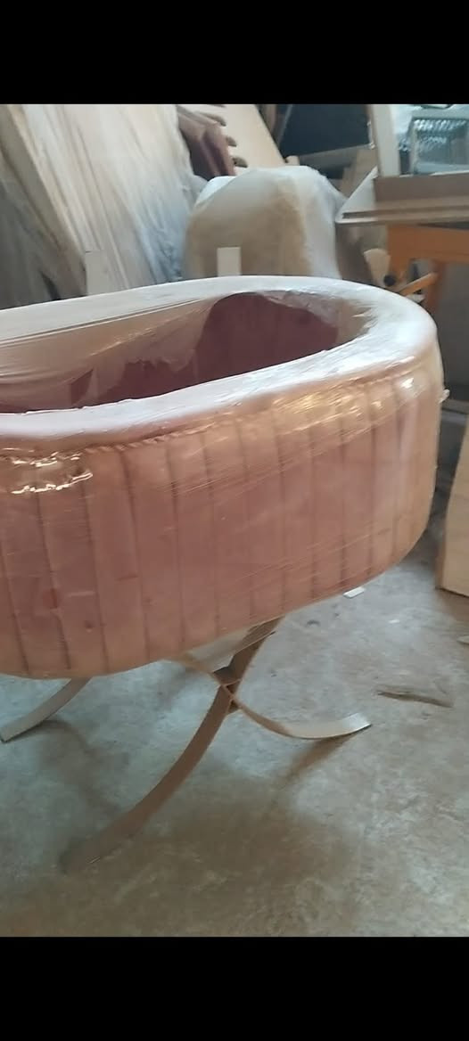 كاروك هزاز حجم جبير استعملته فقط شهر سعره 90وبي مجال سبب البيع المكان زغير هذا رقم بي واتساب ***********
