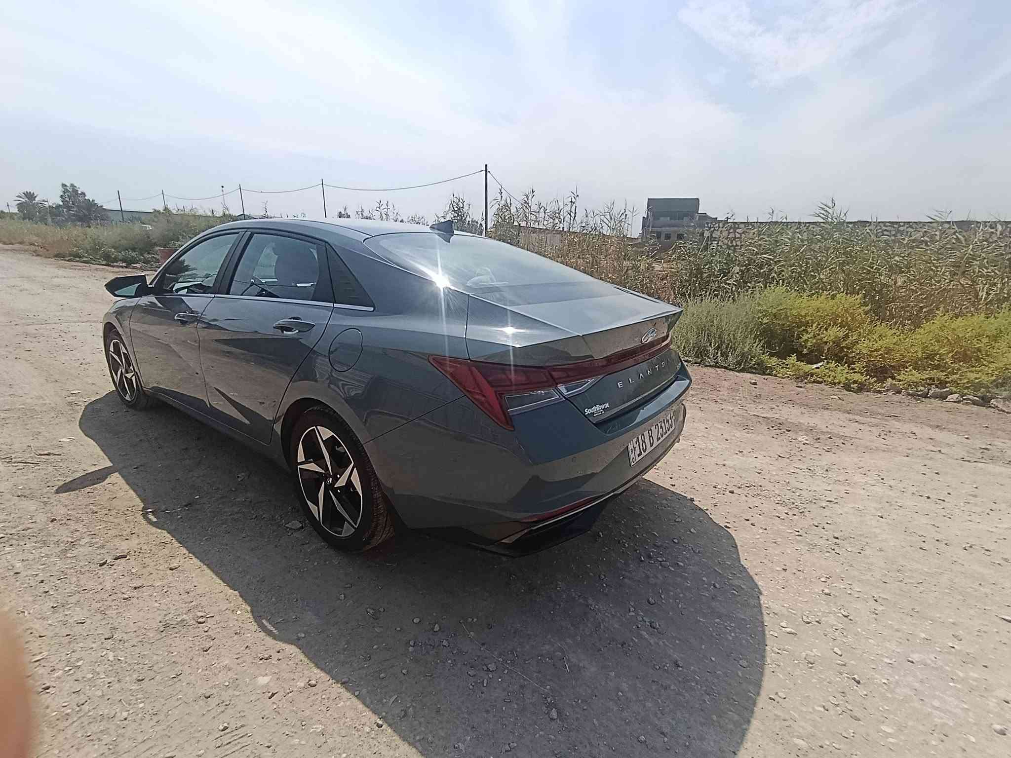 بًسِـمً أّلَلَهّـ أّلَرحًمًنِ أّلَرحًيِّمً 
HYUNAI/
               ELATRA
Limited

فول1/1
   اللون (رصاصي غير محدد) 
   
                  ﴿ المواصفات﴾
بصمة اصبع لمس
دخول ذكي
تحكم مقود جهتين
فتحة سقف اوتو
جام كهرباء اوتو
كشن كهرباء
كشنات تدفئه 
تشغيل عن بعد
3 وضعيات قياده
نضام اوتو هولد
سايد بريك كهربائي
تبريد قطعتين
شاشه وسطيه متصل
شاحن لاسلكي ذكي
نضام Gbs
نضام. SOS
كامره خلفيه60fbs
تبريد ذكي 5وضعيات تحكم
منضومة سماعات Bose
جنطه فتح تلقائي عند الوقوف خلفها
كامره قمر صناعي 
مانع انزلاق
تحديد مسار
مثبت سرعه 
قياده ذاتيه
اشاير بالمري
رادارات اماميه 
رادارات خلفيه جانبيه
مرايه وسطيه ذكيه 
مرايات جانبيه كهرباء
نضام تعليق مع المركبه
ويل زجاجي
محرك 2.0                 DOSH
197.         HP                     قدره حصانيه

                          ملاحضات
السياره مابيها حادث فقط جاملغ وبنيد تبديل *صبغ اثر السرقه الباقي مكفوله من الشخط سياره جديده بمعنى الكلام السونار مرفق بالصور عده السونار بيها بارد شبر بالدوسه عكس جهة السائق رقم الشاصي مرفق بالصور 
                  _______________
السعر                                   $175 بيها مجال

العنوان/بابل قضاء ابو غرق
    
                        للاستفسار

      [***********]

نص مكتوب في الصور:
- ملاحظة نخلي كامل مسؤوليتنا بعد الفحص و تسليم التقرير الى الزبون
- الاسم حسين
- التاريخ 2025-09-06
- نوع السيارة النترا
- رقم السيارة 79149
- السونار غير مسؤول عن القص و الغرق و الحرق
- الجانب الايسر:
- الجانب الايمن:
- الجانب الخلفي:
- الجانب الامامي: المصد صبغ البنيد صبغ وتبديل البدنه تبديل
- السونار نافذ لمدة ٢٤ ساعه من تاريخ الفحص
- الملاحظات
- خدوش ورصعات
- الجانب العلوي : رصعات
- بابل - حله / شارع 80 قرب الموارد المائية
- حسين المنصوري
- ارشد الجبوري