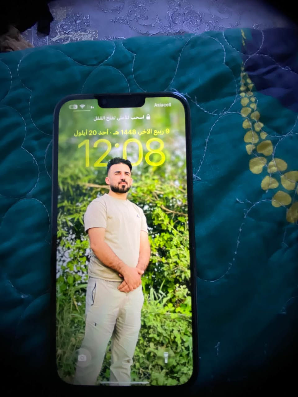 ايفون 13برو ماكس ذاكرة ٢٥٦ كلشي ما مبدل بي بطاريه ٩١ بلادي امريكي كامره دمعه مكان كركوك السعر٧٥٠ وبي مجال حك الجيه الاستفسار علا هاذه الرقم ***********
