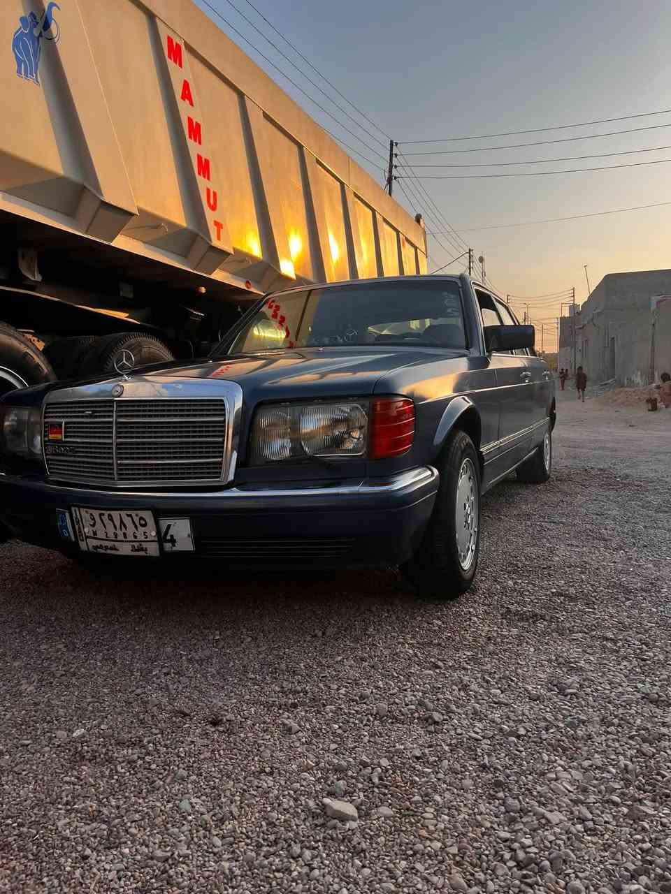 سلام عليكم 
مارسداس موديل 90 سيارة جديده
مصبوغه عام جماليه
مابيه نقص برقي  
سعر 60 وبيها مجال
مكان سياره البصره

‭***********‬
***********
