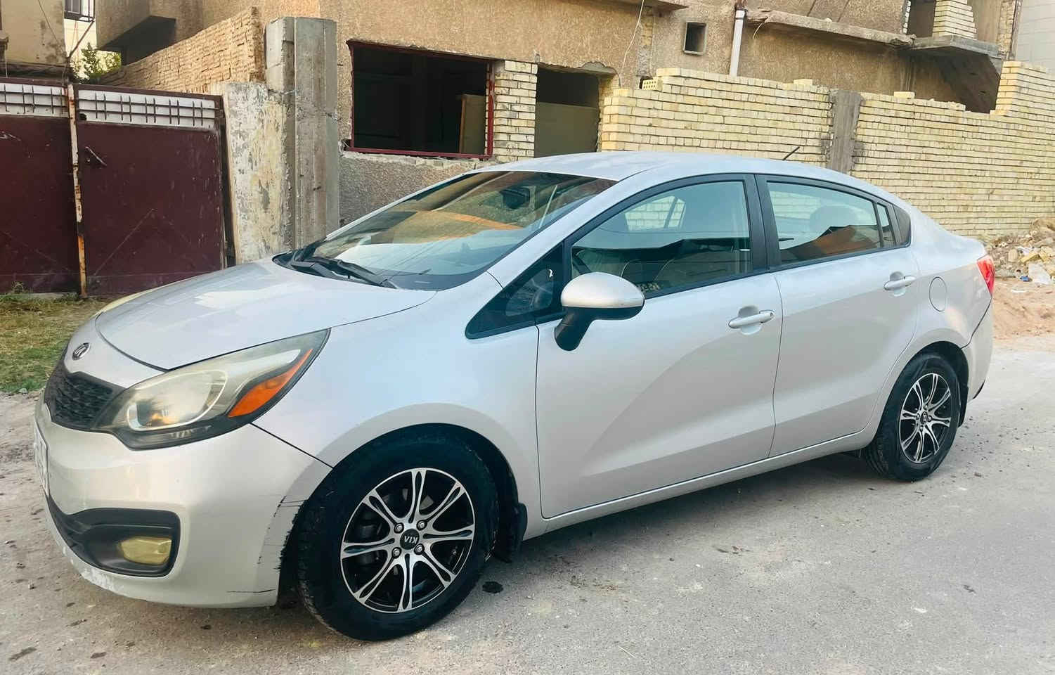 سلام عليكم
كيا ريو موديل 2015 محرك1600 GDI
ماشيه(67)ميل ..رقم بغداد الدولي هزة جديدة سنوية ال2031 كير مكينه تبريد شغال صدر امامي خلفي سياره كلش جديده ..سونار مرفق مع الصور السعر 75$وبيه مجال بسيط..***********
