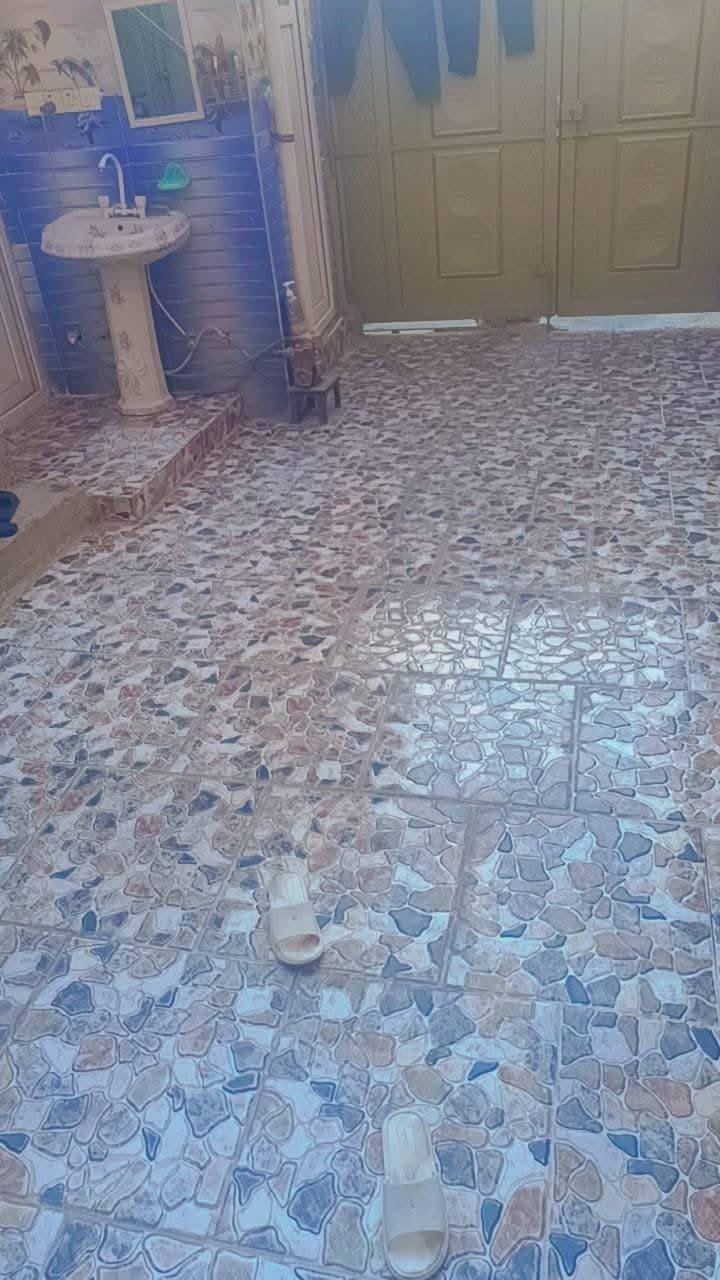 بيت للبيع مساحه 120 متر طابو خدمات فول موقع قرب حي الحجاج سعر 90 مليون بي مجال للاتصال ***********
