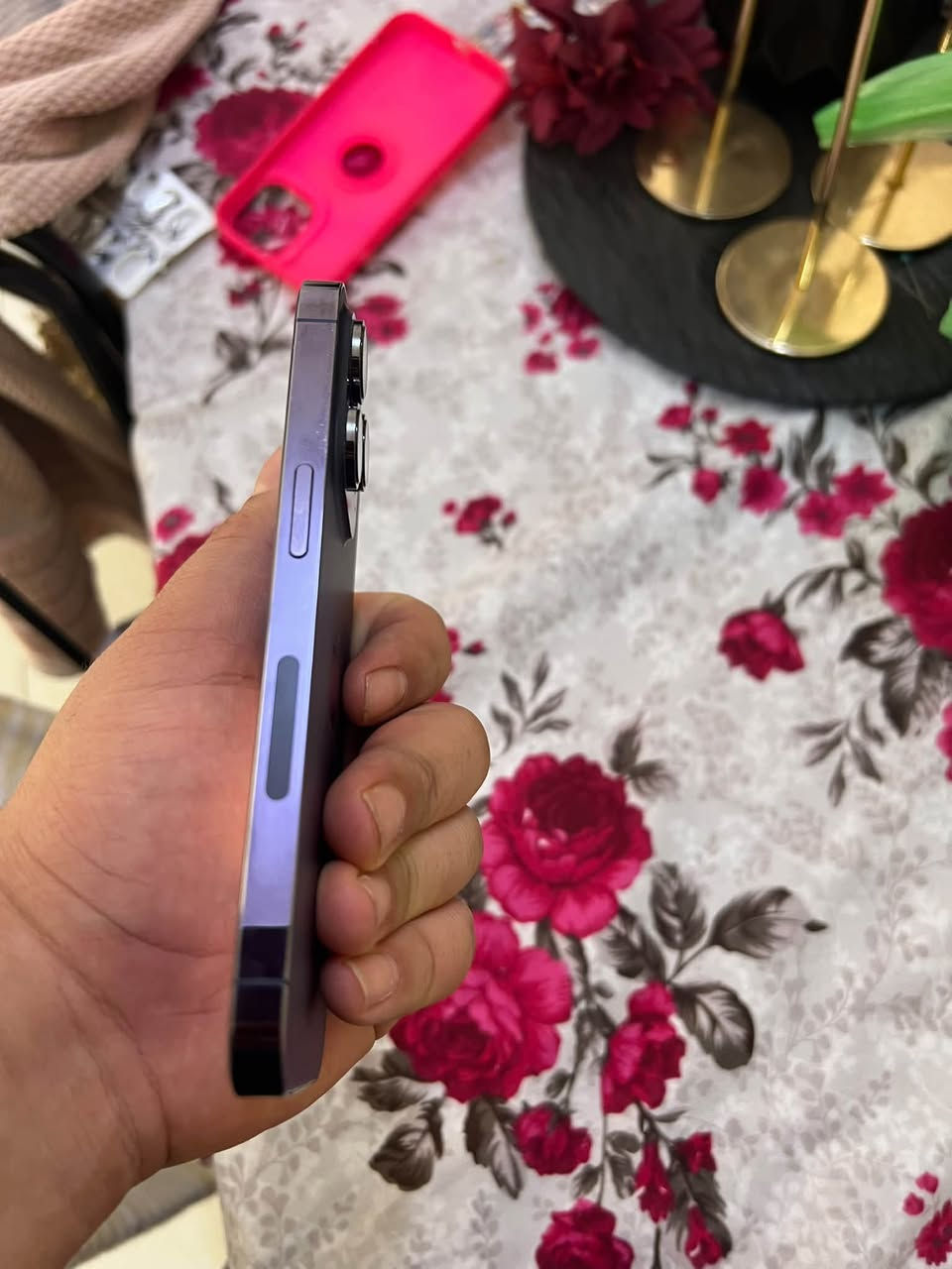 💜🔥 للبيع iPhone 14 Pro 256GB 🔥💜

💜 اللون: بنفسجي
💾 الذاكرة: 256GB
🔋 البطارية: 82%
📱 eSIM — بدون منفذ شريحة SIM
✨ الجهاز نظيف
🔧 ممفتح أبدًا وما مبدل بي أي قطعة
✅ الجهاز على حالته الأصلية

💰 السعر: 650 ألف قابل للتفاوض بالمعقول

📍 بغداد
📩 للجادين فقط، التواصل خاص
***********

الجهاز للفحص والتجربة 🤝
ايفون 14 برو مو برو ماكس
