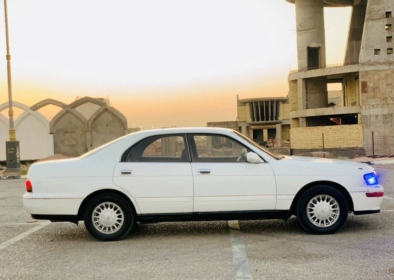 السلام عليكم بطه متصل للبيع رقم بغداد موديل 1993 سنويه 2031 سياره كفاله من الگصه ونقل الجثه والعيب الشرعي والاصوليات السياره جاهزه من تبريد حداديه تخم تاير كهربائيات غرفه جديده كير ومكينه 2500 السعر 55 وبيها مجال للشراي للاستفسار على الرقم ***********
