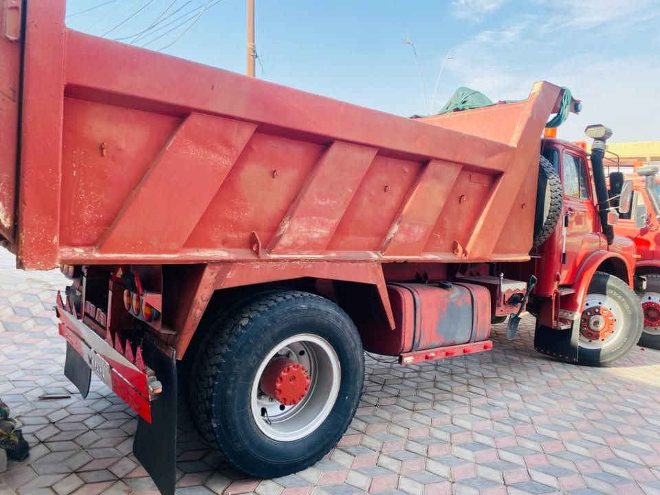 سلام عليكم مان لبيع 81 مكفول من كلشي سنويه 28محرك 28بي خيط بخار لا صرف ولا تنقيص تبريد شغال سياره جديده معمره 170 بي شي بسيط مشراي لا تصل ***********
