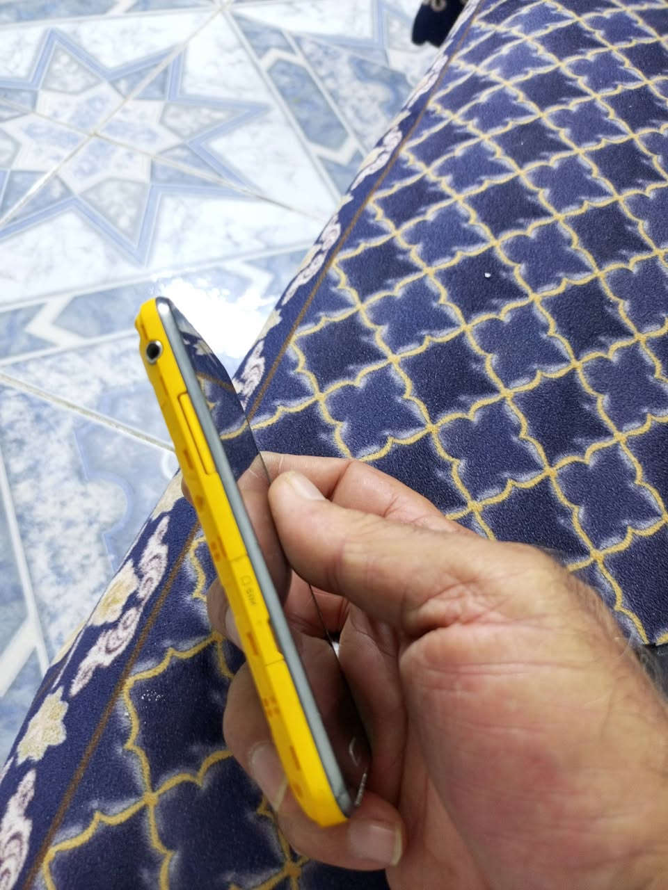 السلام عليكم ورحمة الله وبركاته .. عندي هاتف نوع سامسونج عارضة موديل قديم متروك من سنة ٢٠١٥ حالياً طافي وبدون بطارية الجهاز نظيف وليس فيه كسر أو تلف مكاني صلاح الدين تكريت ه‍ *********** السعر ٥٠ الف
