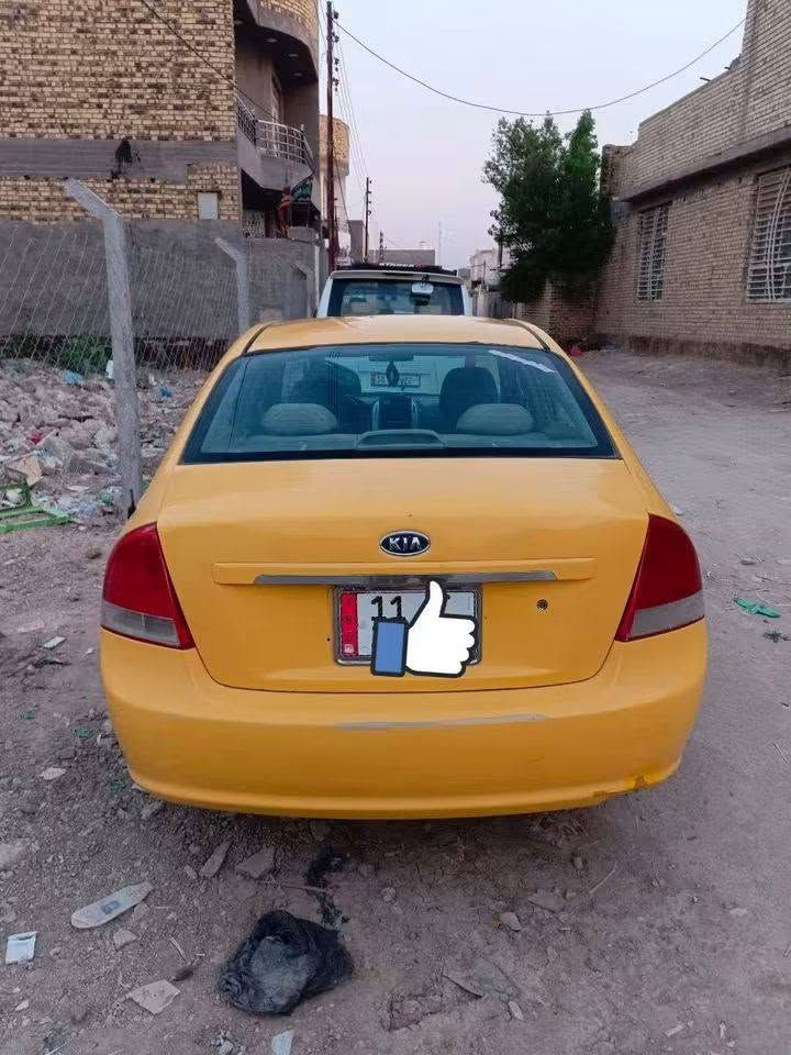 سلام عليكم سبكترا
موديل 2007 وارد امريكي 
ب( 58 ) وبيها مجال حك الجيه 
مكينه 2000 جديده بجيس قبل 3 اشهر شديتها 
بيها خياسات بسيطه بجاملغ 
رقم بغداد إنجليزي باسمي مداور ثاني يوم 
مصفره هيئه وغرامات 
مكاني الحله مركز مدينه 
اي استفسار اتصال او راسلني واتساب 
 ***********
