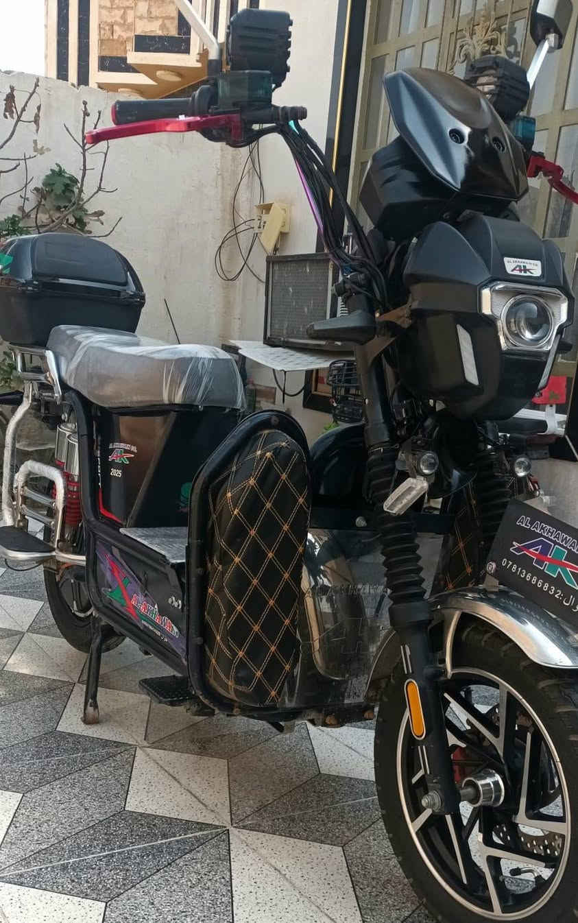 للبيع جبلي موديل 25
ام بصمه كهربائيات كلها شغاله اي نقص مابيه 

بطاريات عشره ونص يقرن فول  سته باتري 
جنطه بوكس نشرات جانبيه 
نضام سويج +بصمه تشغيل عن بعد
مانع سرقه تحكم عن بعد 
دبل بصمه وسويجين 
ماطور نظيف كهربائيات كلها شغاله اي نقص مابيه 
دبل اشاره/نضام ار رجوع للخلف 
4سرع+مثبت سرعه
دبل اشاره /يمين يسار 
سعر 650 بيه مجال لشراي 
*********** وبي واتساب
