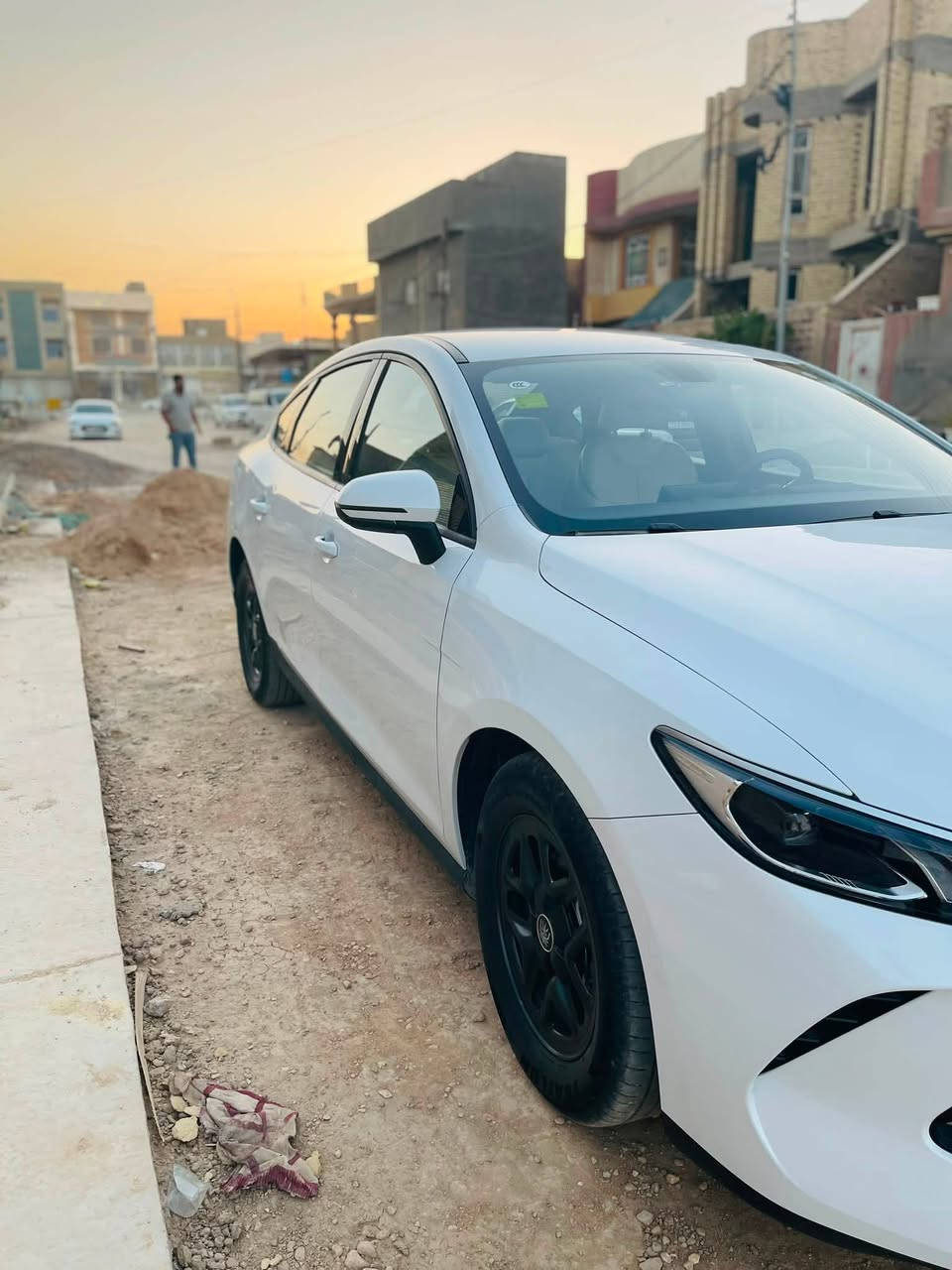 🚘 للبيع BUD موديل 2025
📍 المحافظة: بابل
🎨 اللون: أبيض
🛣️ الممشى: 33 ألف كم
💰 السعر: 19 مليون قابل للتفاوض

✨ المواصفات:
• شاشة 
• تحكمات ستيرن 
• ويل أسود
• السيارة بحالة زيرو ونظيفة جداً
• جاهزة للفحص والشراء

📞 للمهتمين مراسلة خاص أو اتصال
***********
🔥 سيارة نظيفة وسعرها مناسب، والجاد يتفضل.
